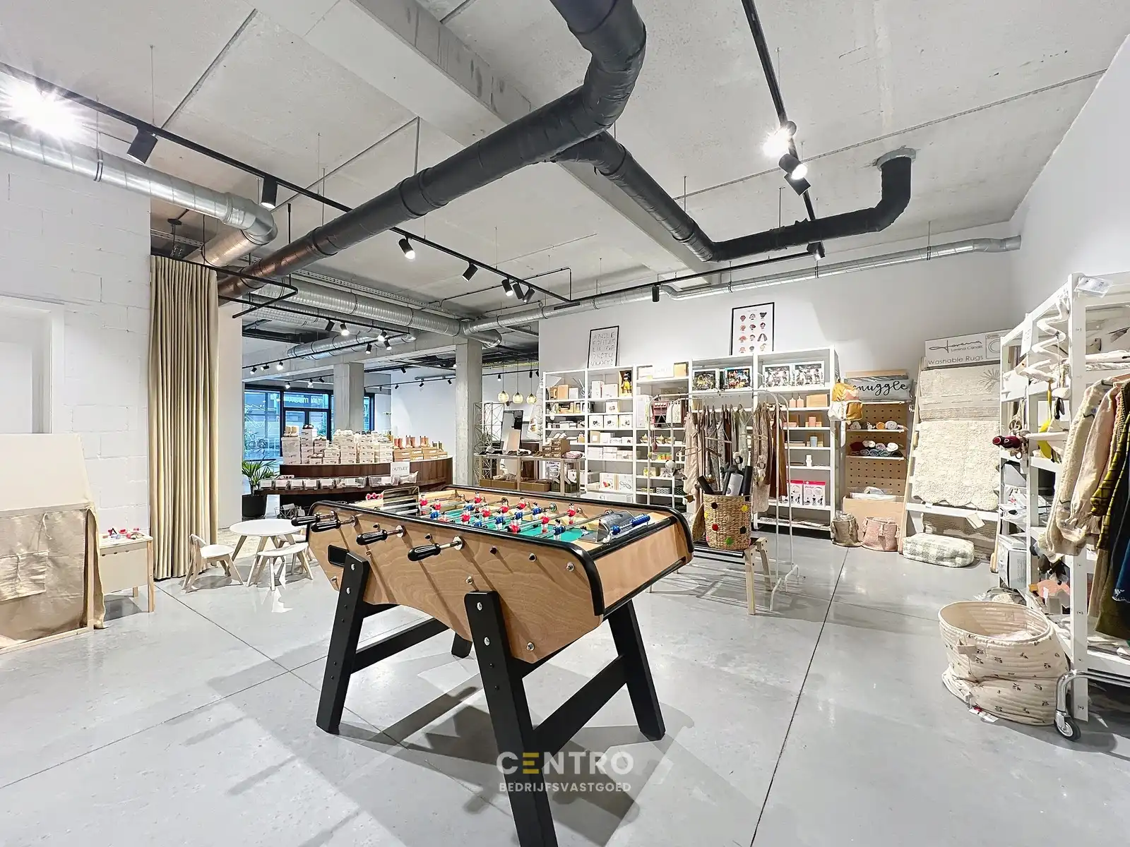 Modern, energiezuinig pand met industrieel karakter tot 285 m² op topligging in De Munt. foto 20