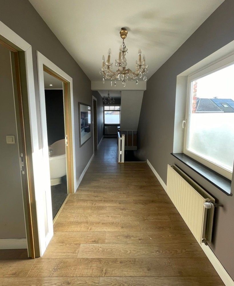 Gerenoveerde woning in landelijke stijl te Wijgmaal foto 8