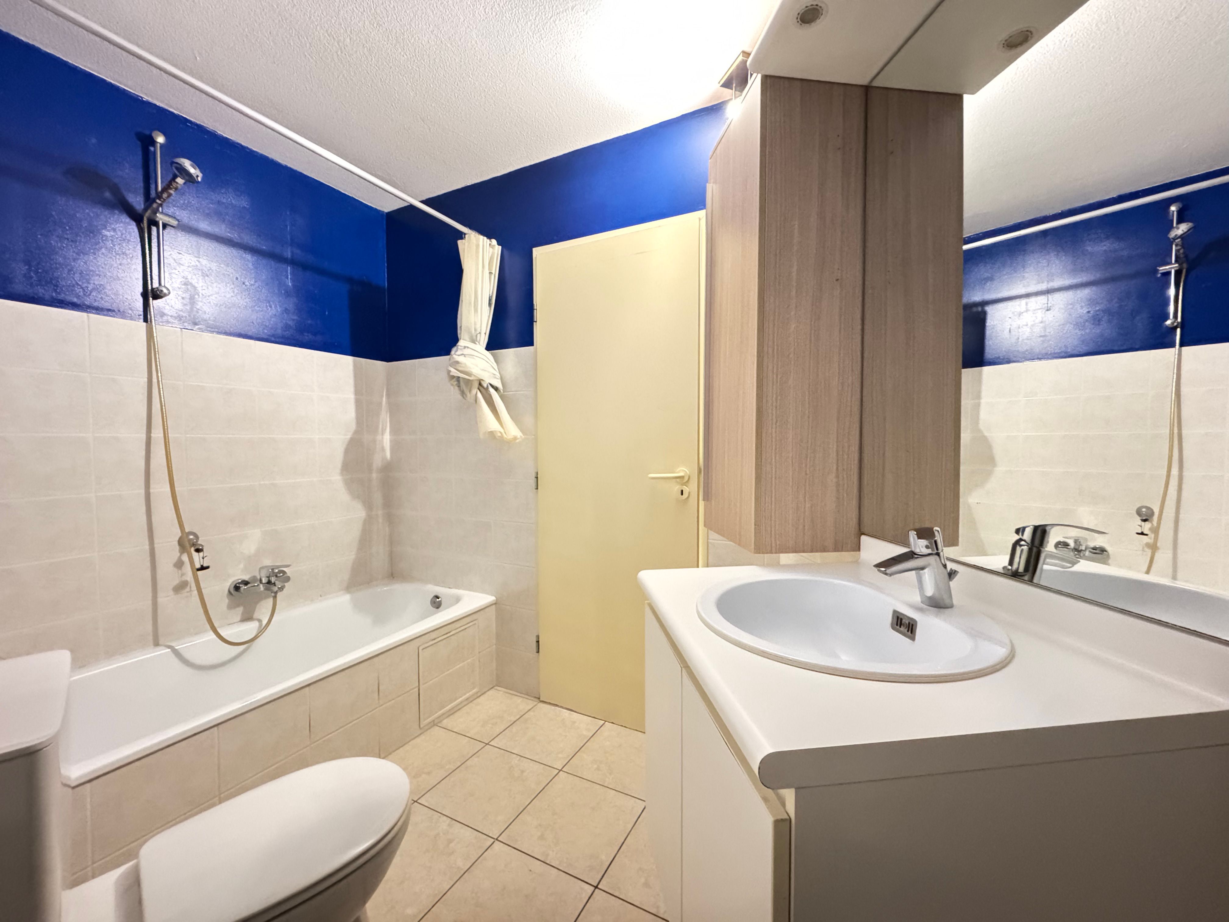 Praktisch gelegen appartement foto 7