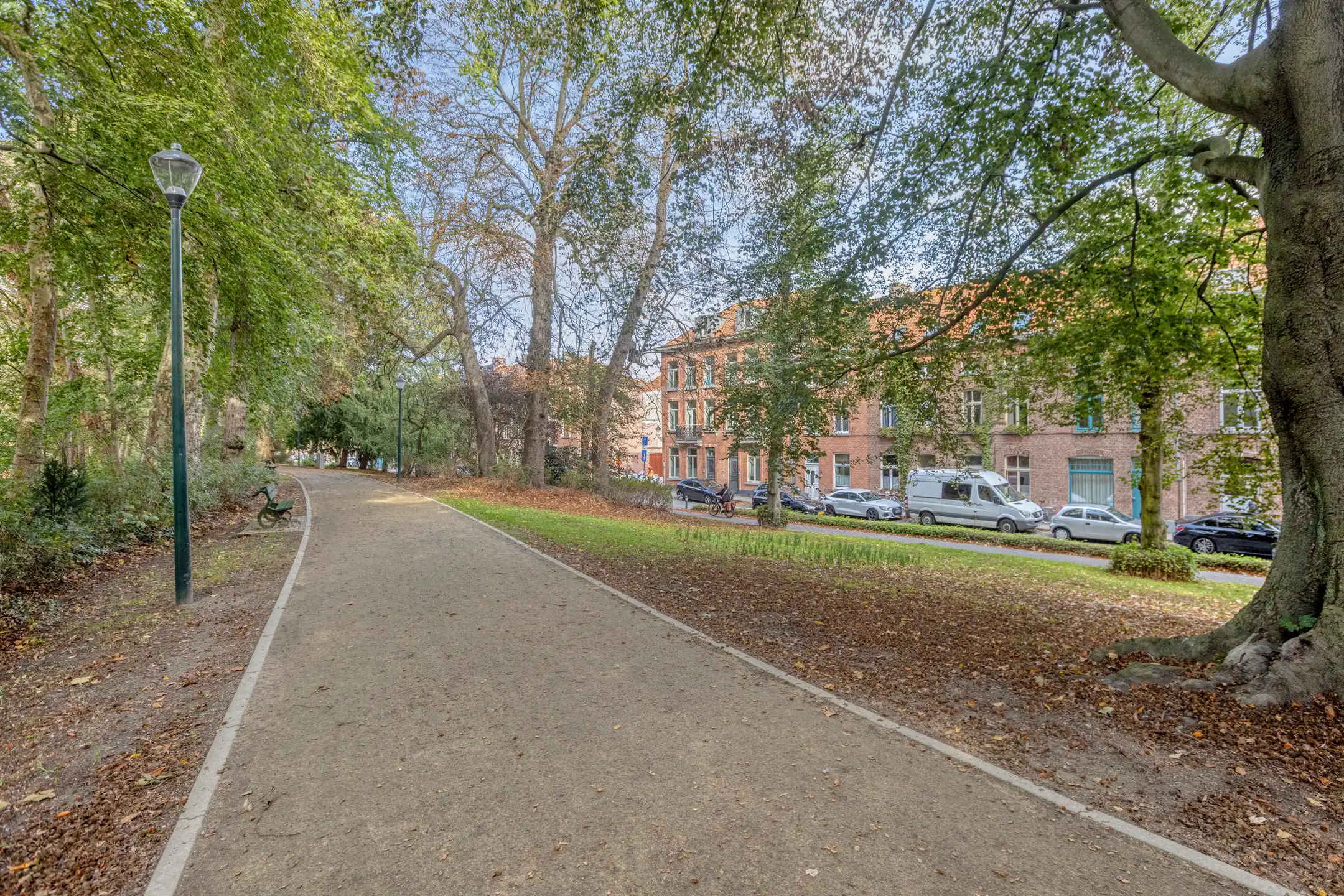 Te renoveren handelshuis nabij Beursplein te Brugge foto 37