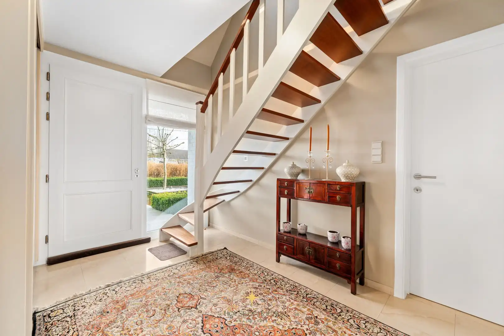 Prachtige villa met loods en serrecomplex op ± 2 HA te Laarne zonder bedrijfsovername foto 16