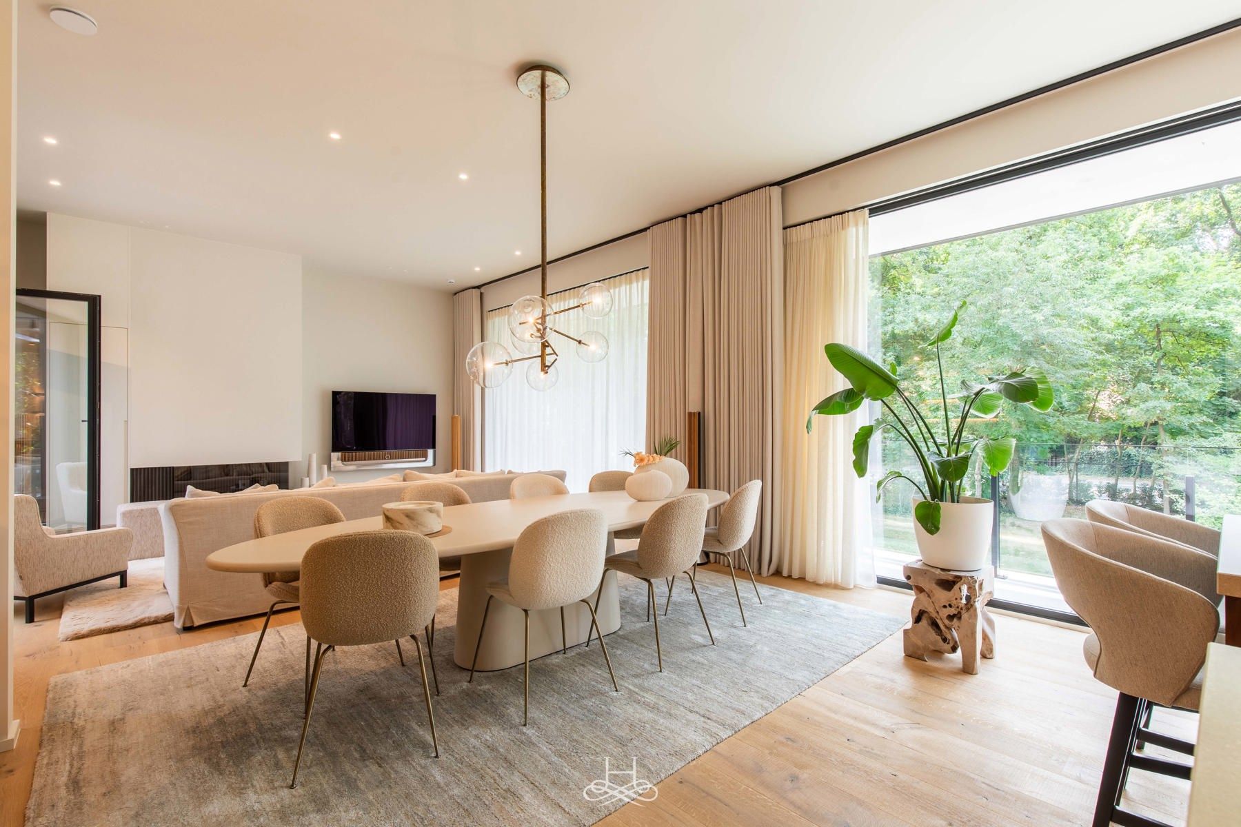 Luxueus villa appartement met riant dakterras en tuin foto 11