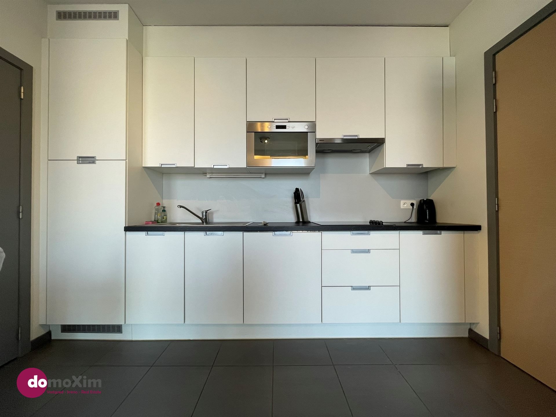 Moderne gemeubelde studio, geschikt voor één persoon, in het centrum van Leuven  foto 5
