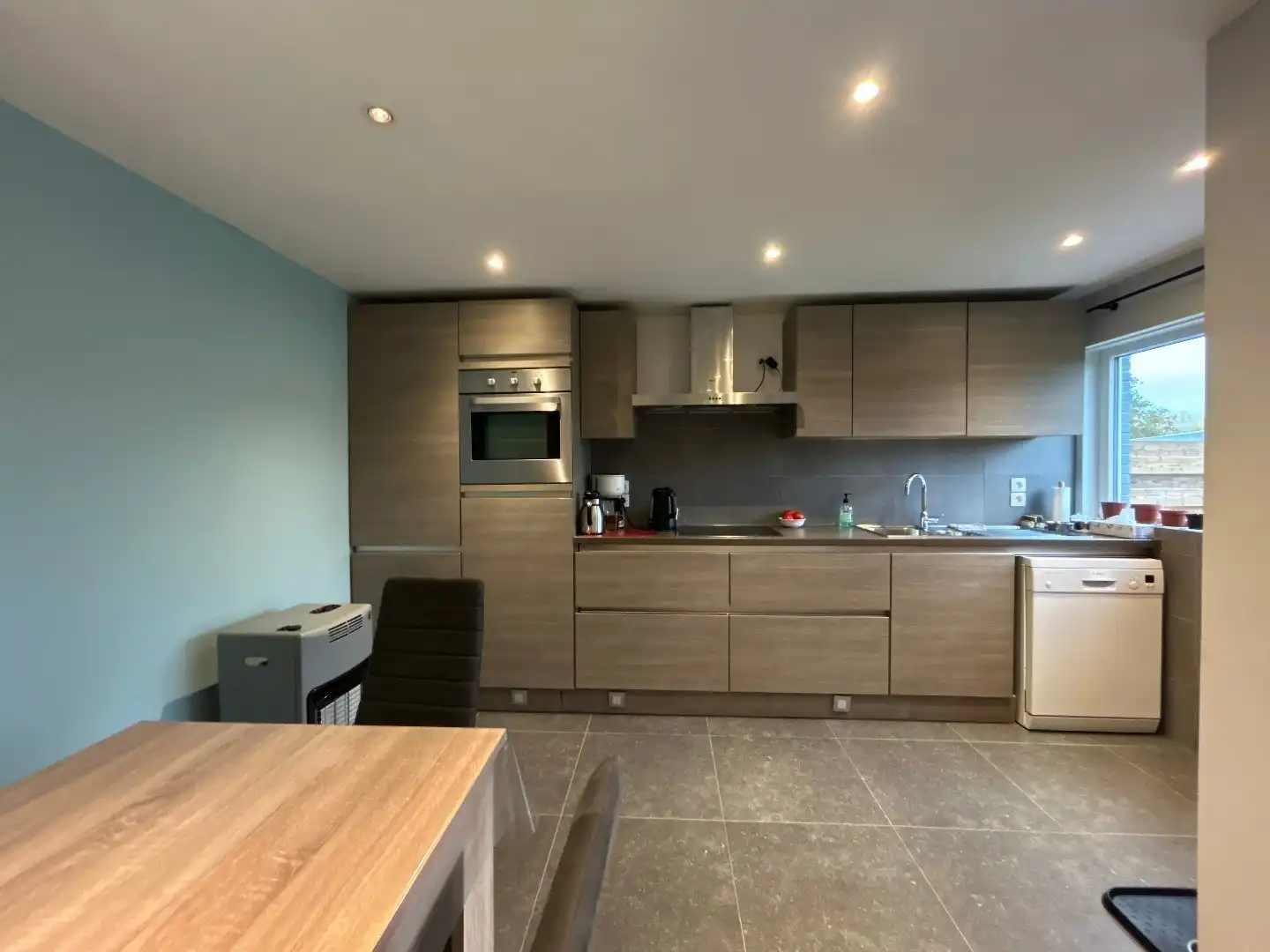 Gerenoveerde woning op een toplocatie in Sint-Katelijne-Waver! foto 18