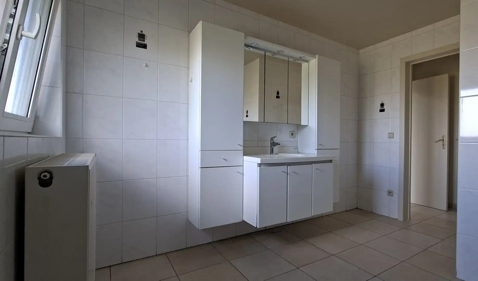 Ruime, landelijk gelegen woning met 3 slaapkamers en tal van mogelijkheden! foto 10