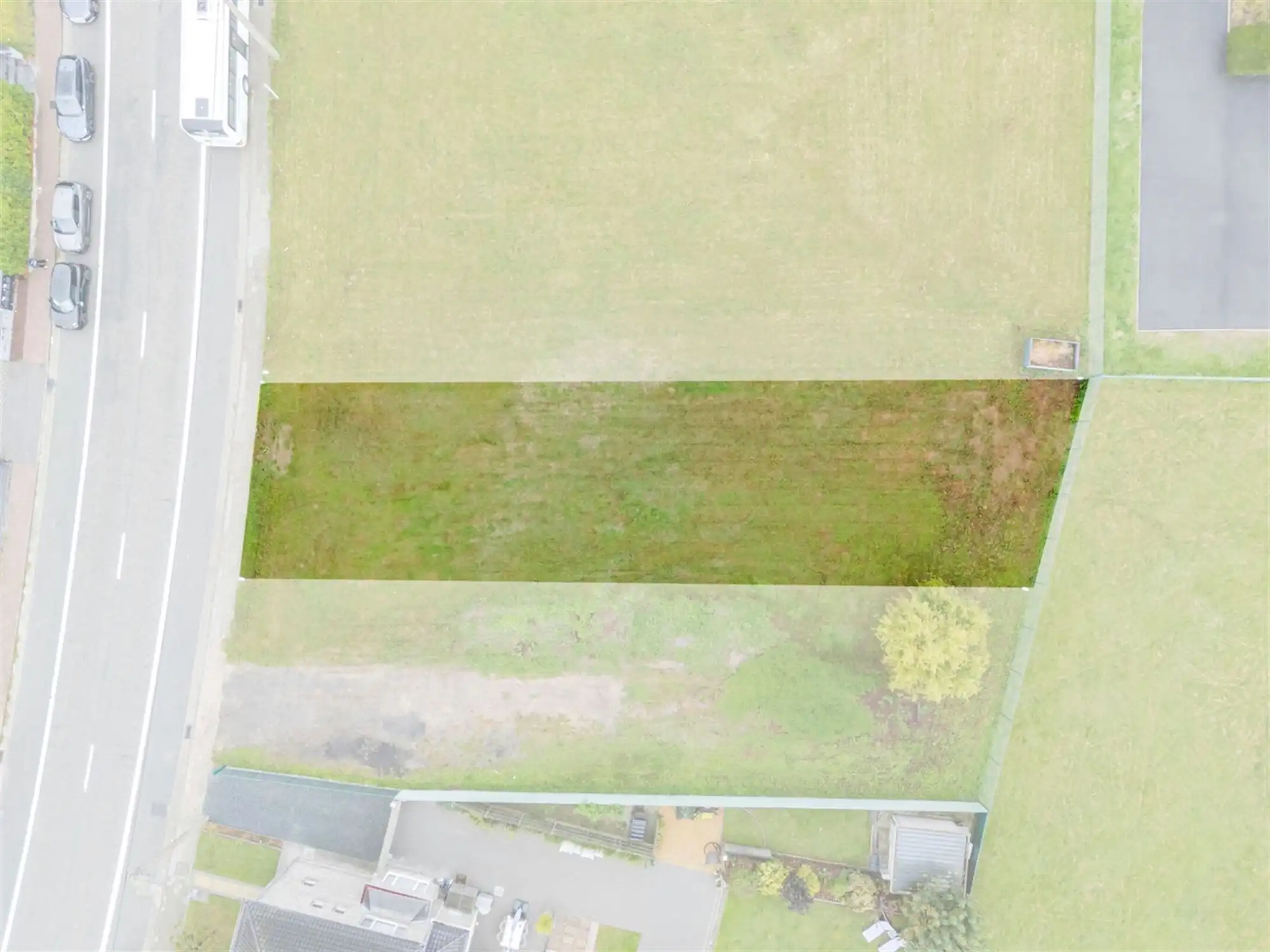 Perceel BOUWGROND van 547m² voor HALF OPEN BEBOUWING foto 3