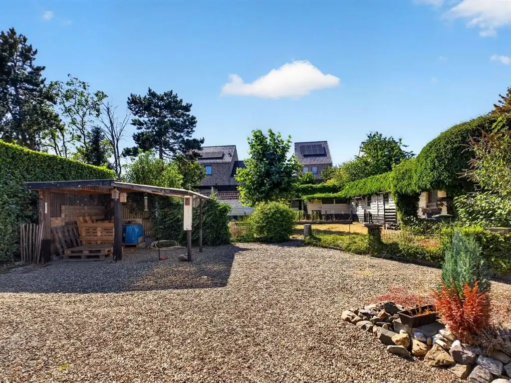 Goed onderhouden vrijstaande woning foto 7
