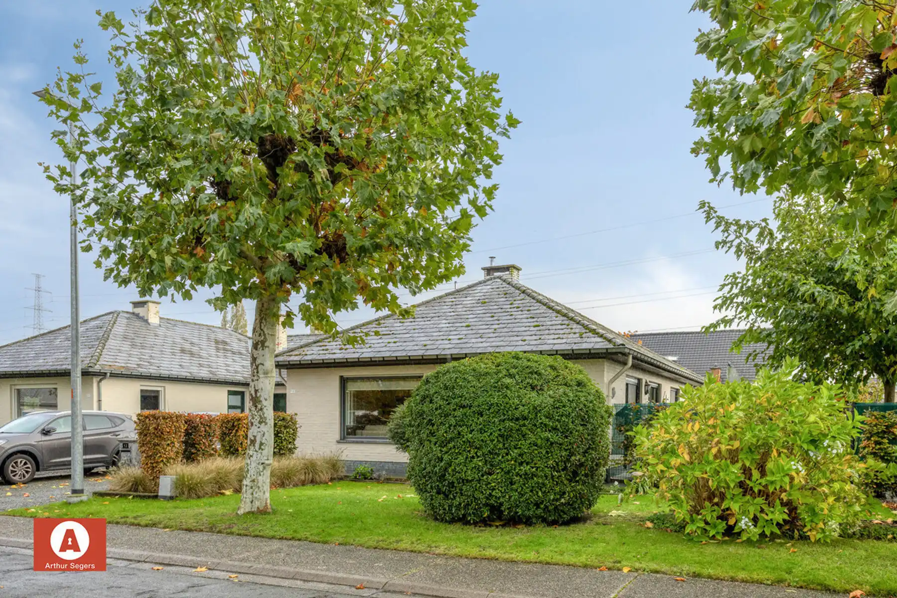 IN OPTIE - Rustig gelegen, instapklare en perfect onderhouden Bungalow. foto 3