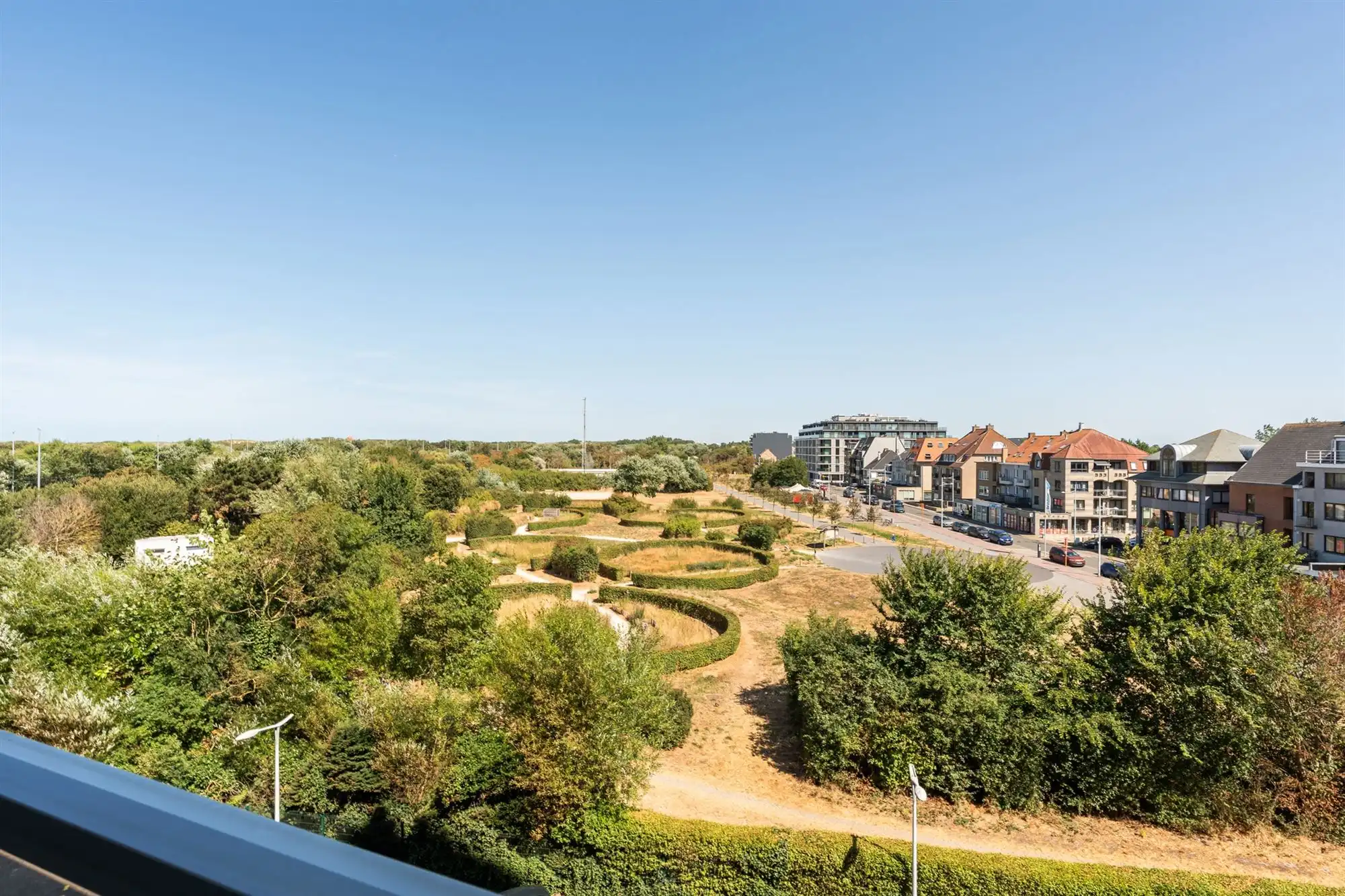 Appartement met open zichten! foto 6