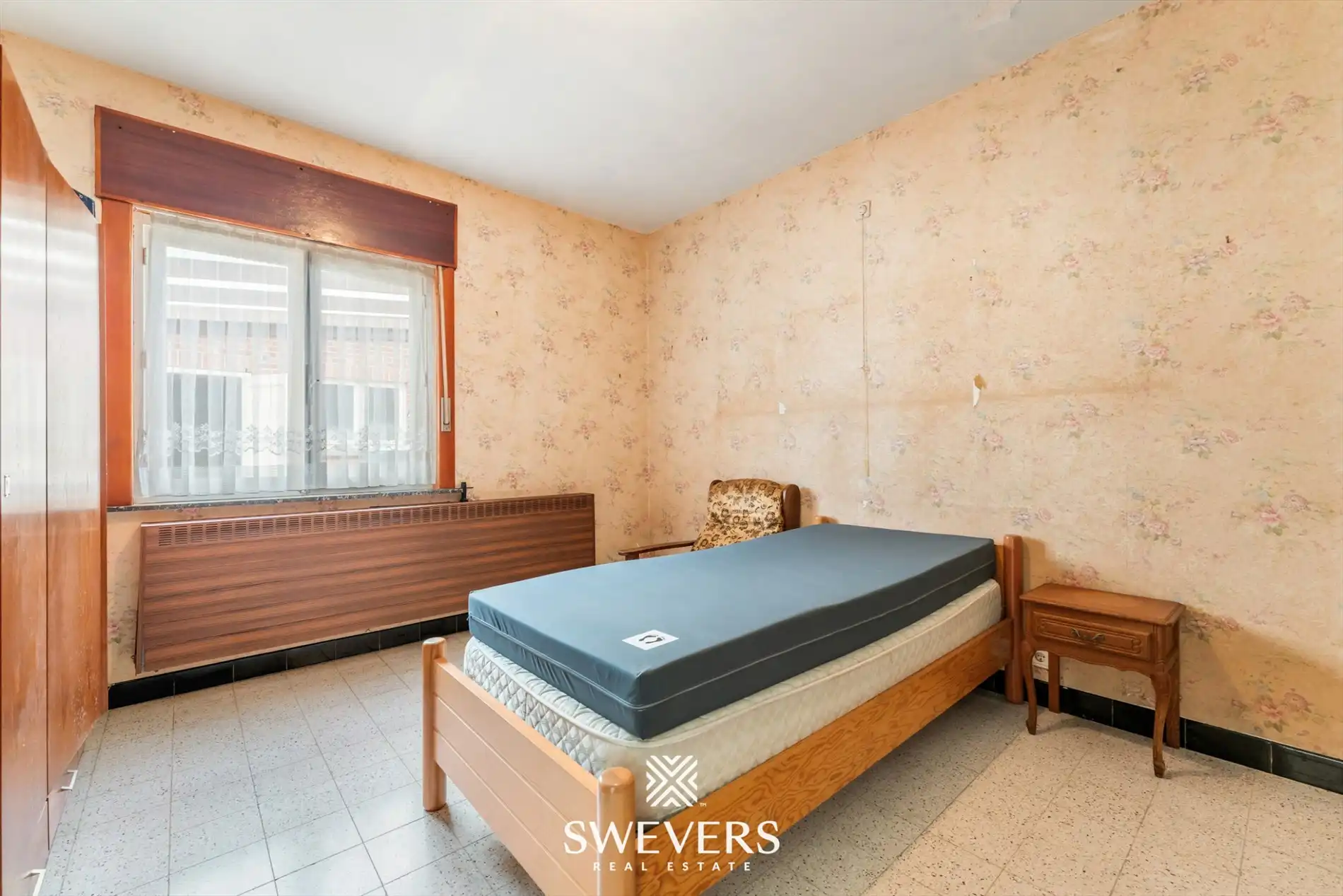Goed onderhouden gezinswoning met 4 slaapkamers op 15a met vrij uitzicht foto 20
