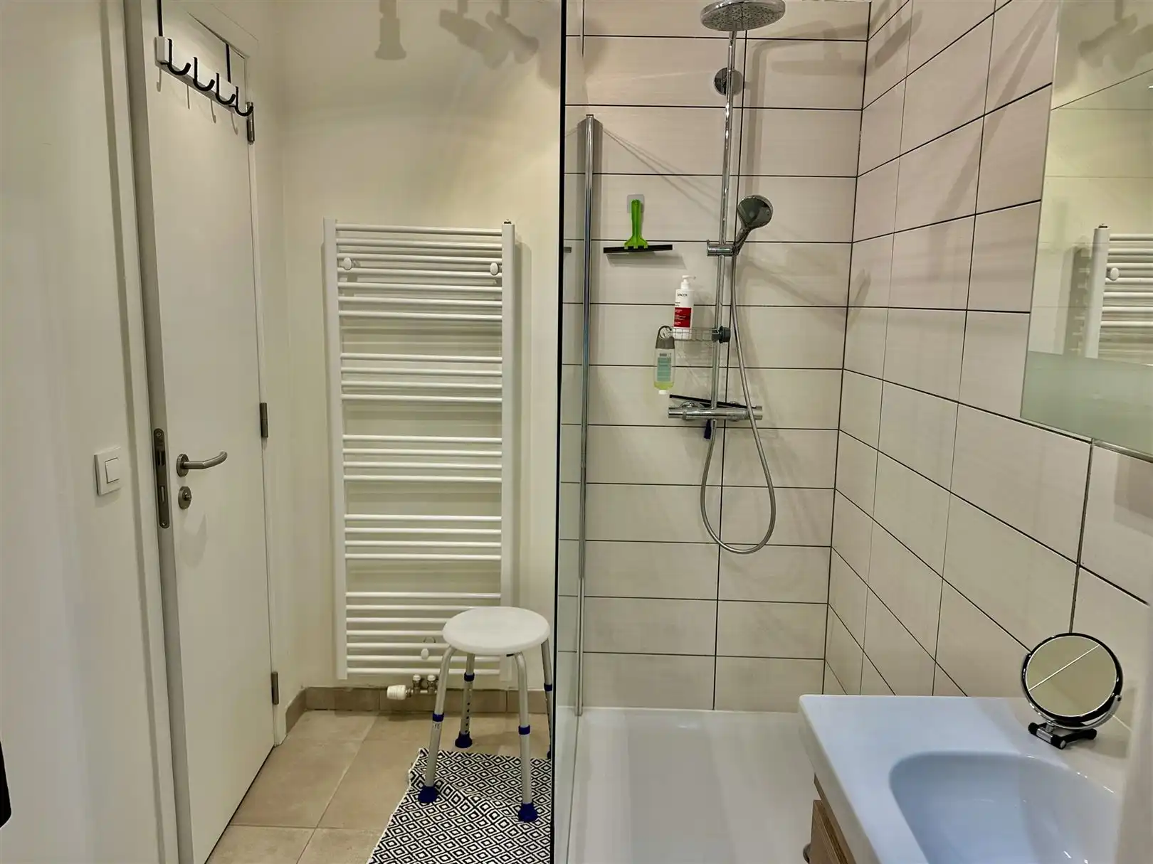 Ruim 2 slpk appartement met zicht op de Schelde foto 8