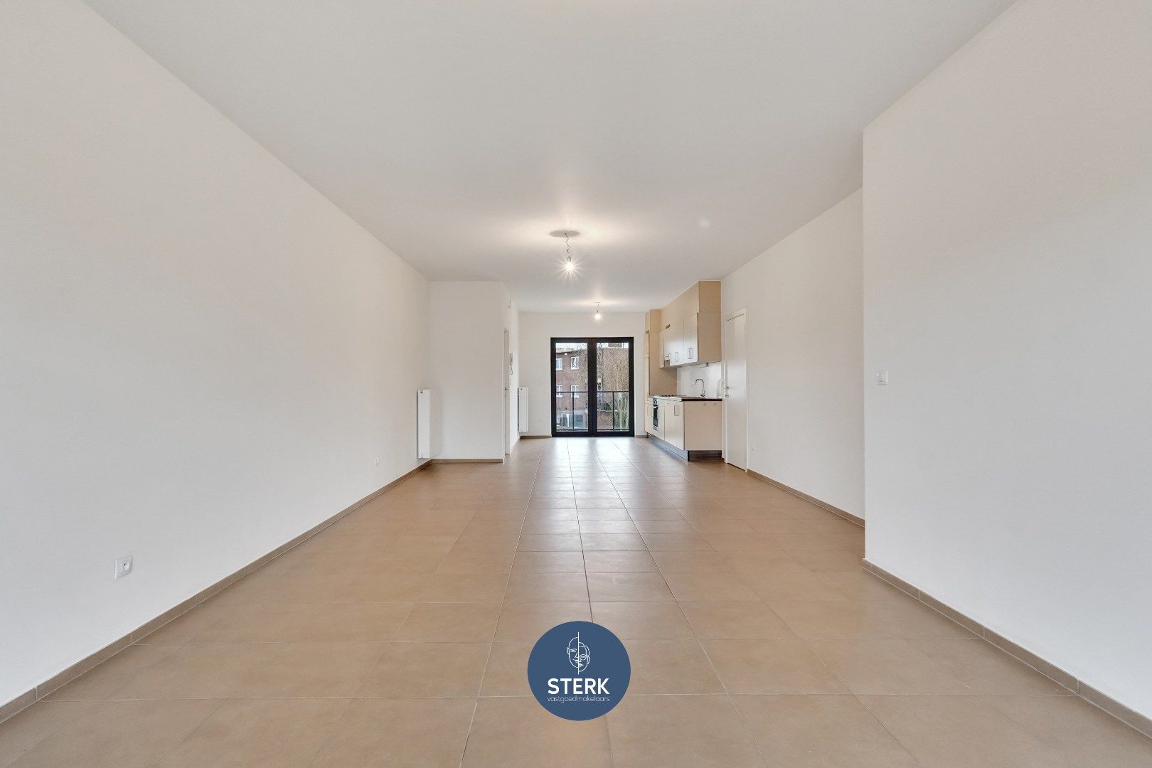 INSTAPKLAAR 2-SLPK APPARTEMENT MET EPC LABEL A TE MAASMECHELEN !  foto 2