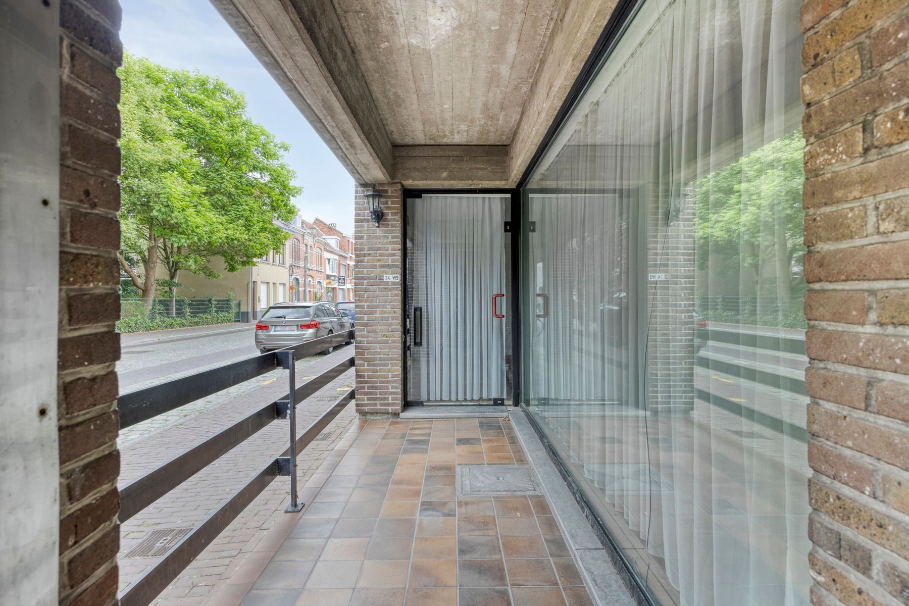 Ruim gelijkvloersappartement in hartje Zele! foto 11