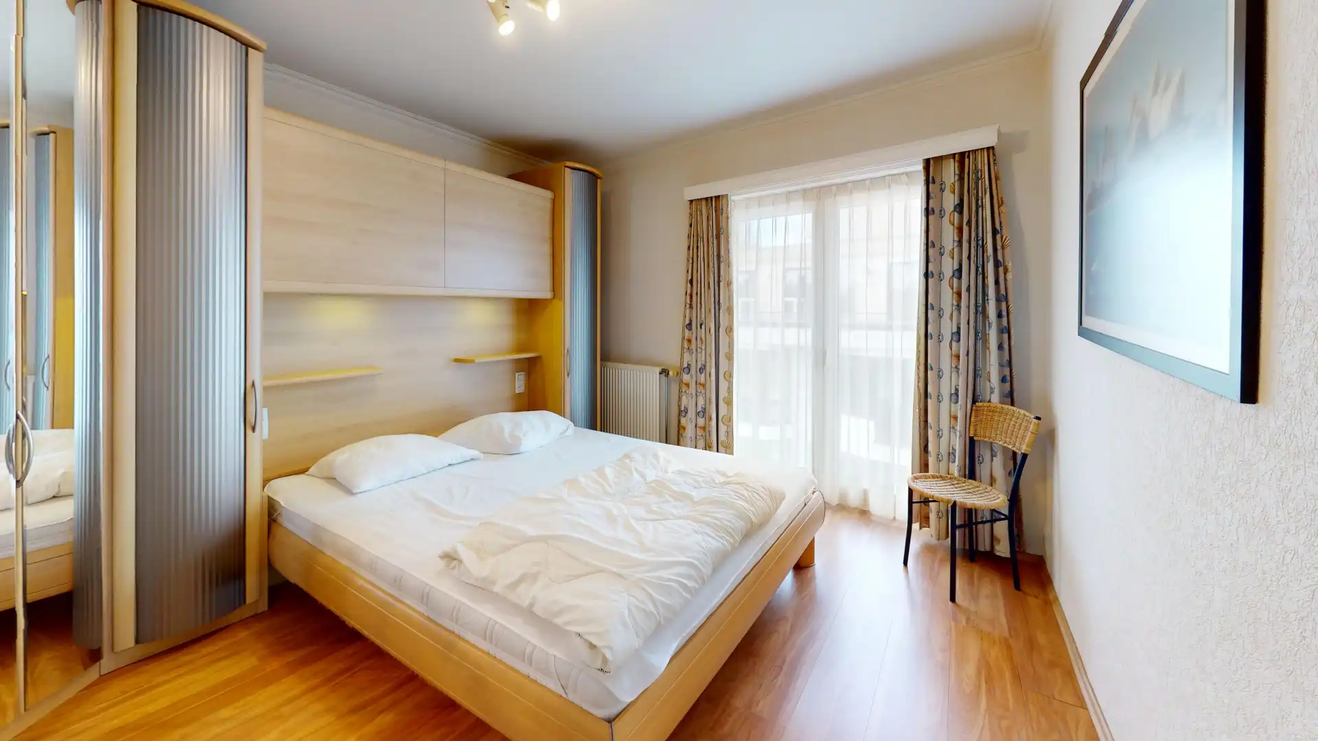 Mooi hoekappartement met frontaal zeezicht op de zeedijk in Heist foto 14