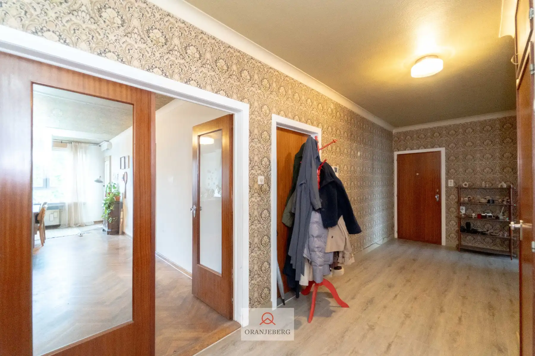 Ruim 3 slpk appartement vlakbij Station Gent-Sint-pieters. foto 7