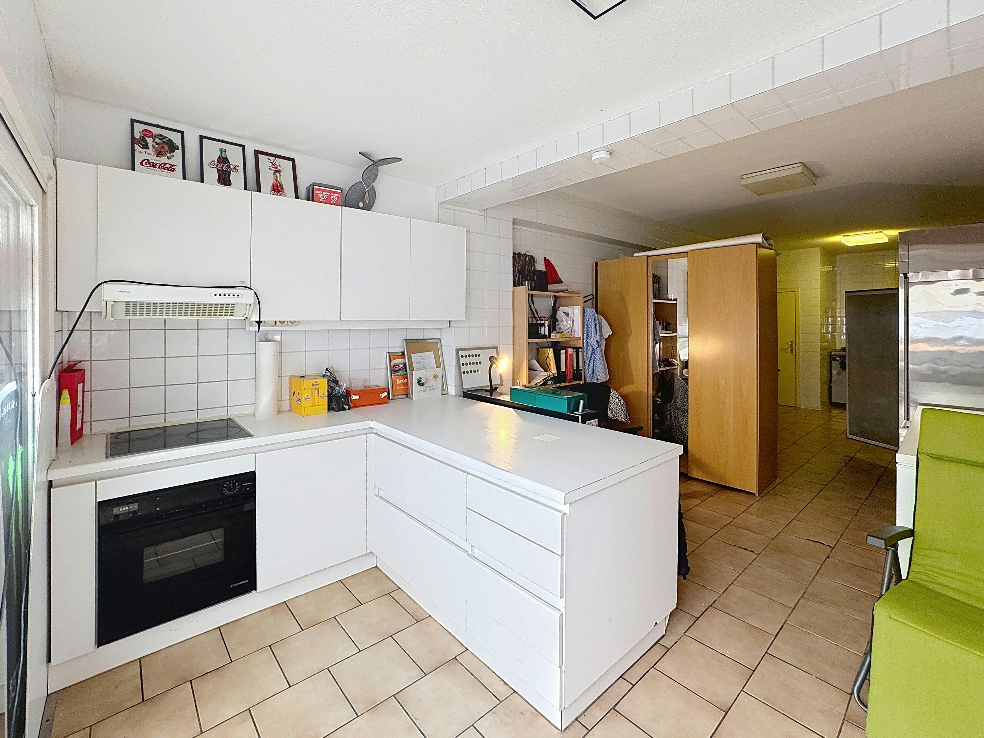 Handelspand met frontaal zeezicht in Blankenberge (82m²) foto 5
