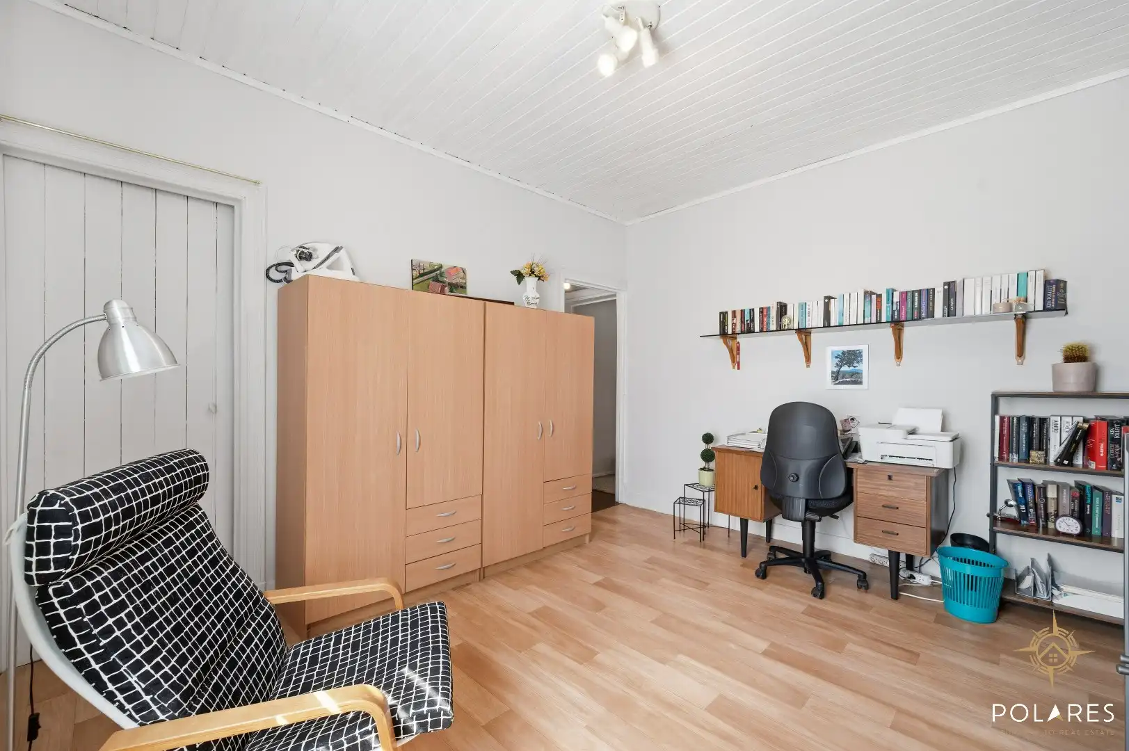 Instapklare woning met uitbreidingsmogelijkheden op toplocatie! foto 17