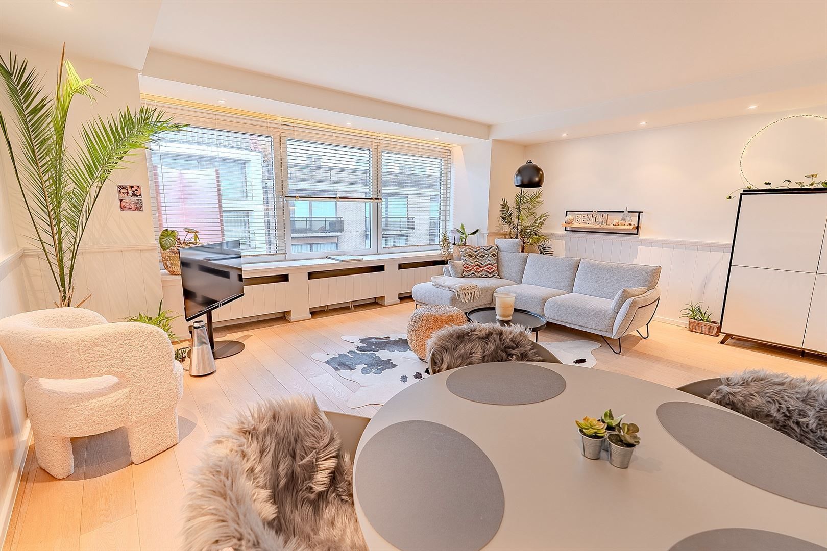 Ruim en stijlvol instapklaar appartement in Knokke. foto 2