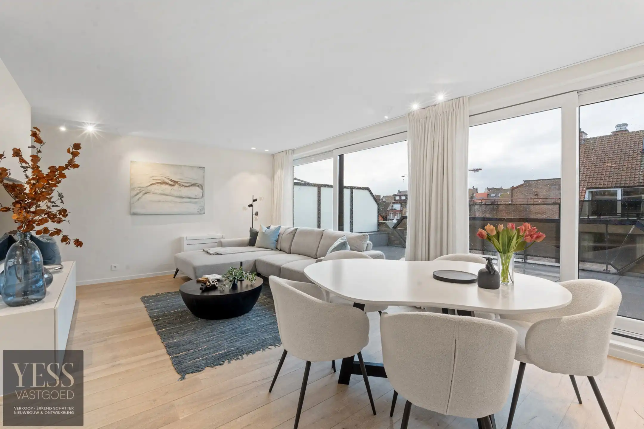 Prachtige penthouse, zijdelings zeezicht & 2 ruime terrassen foto 2