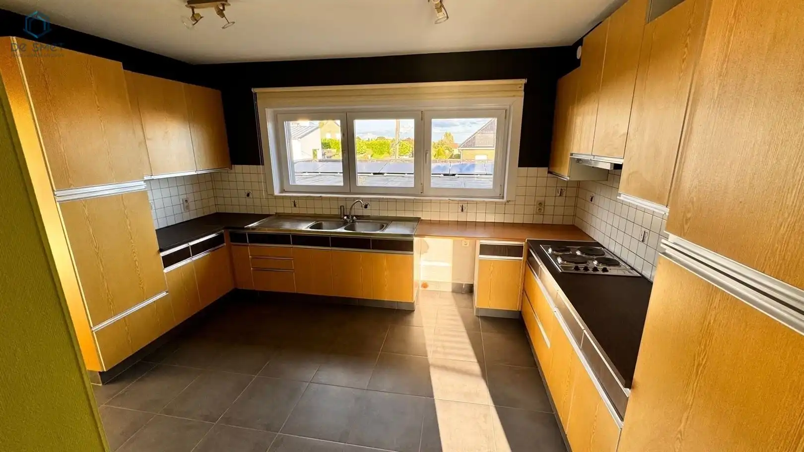 EERSTE BEZOEKDAG WOENSDAG 04/02 OP AFSPRAAK VAN 14U TOT 18U foto 3