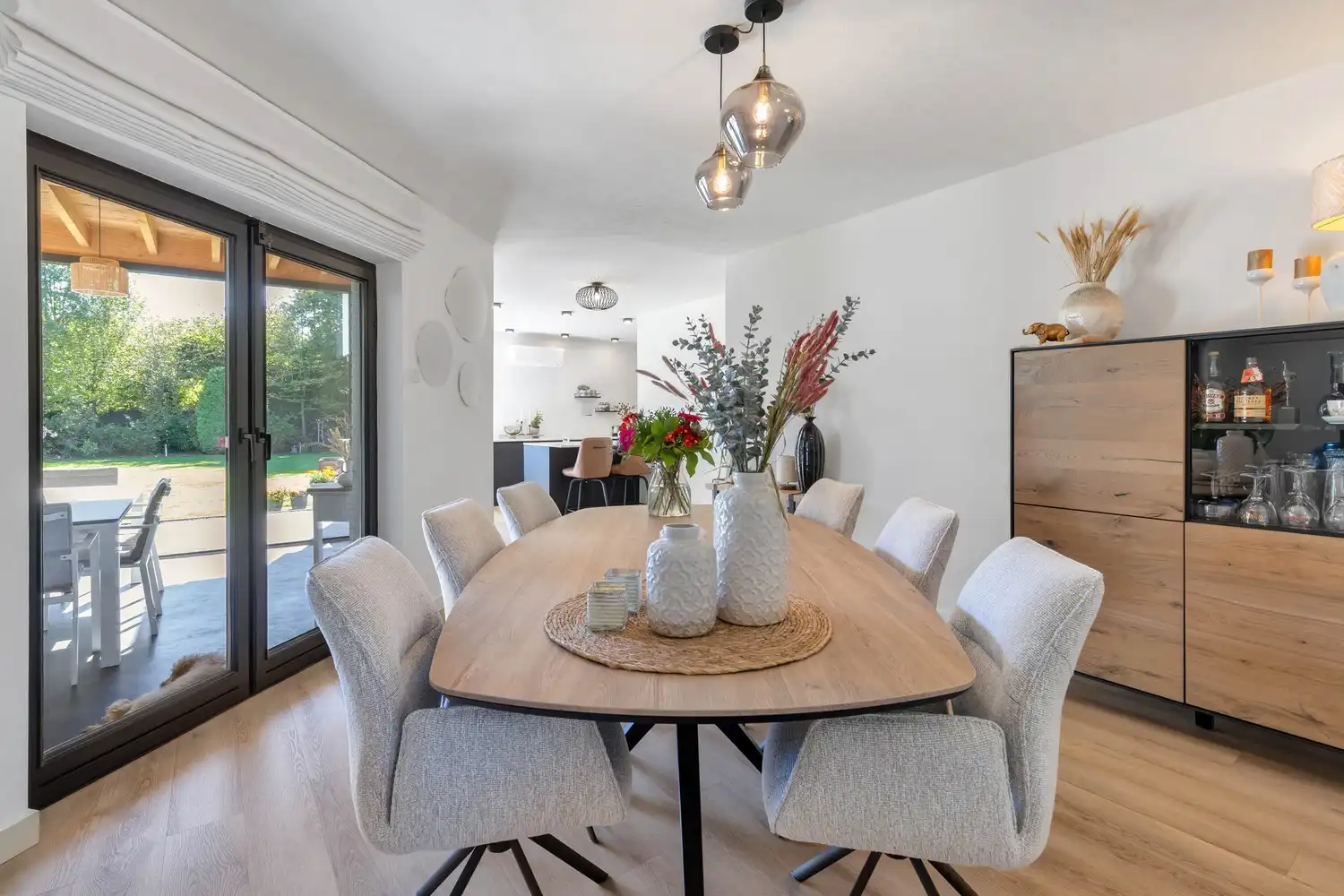 Uitzonderlijke, instapklare woning in Gellik waar stijlvol gelijkvloers wonen en hedendaags comfort samenkomen tot een uniek geheel! foto 19