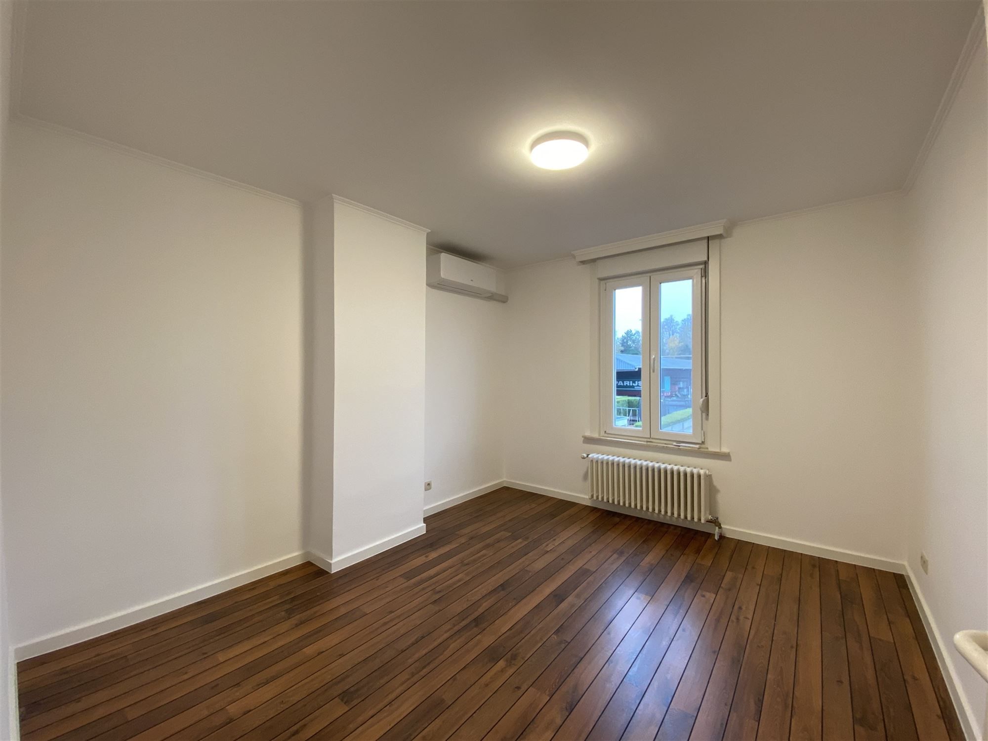 Recent gerenoveerde woning met tuin en garage  foto 15