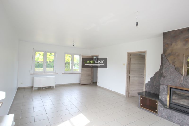 Instapklare woning met 3 slaapkamers en 2 garages foto 6