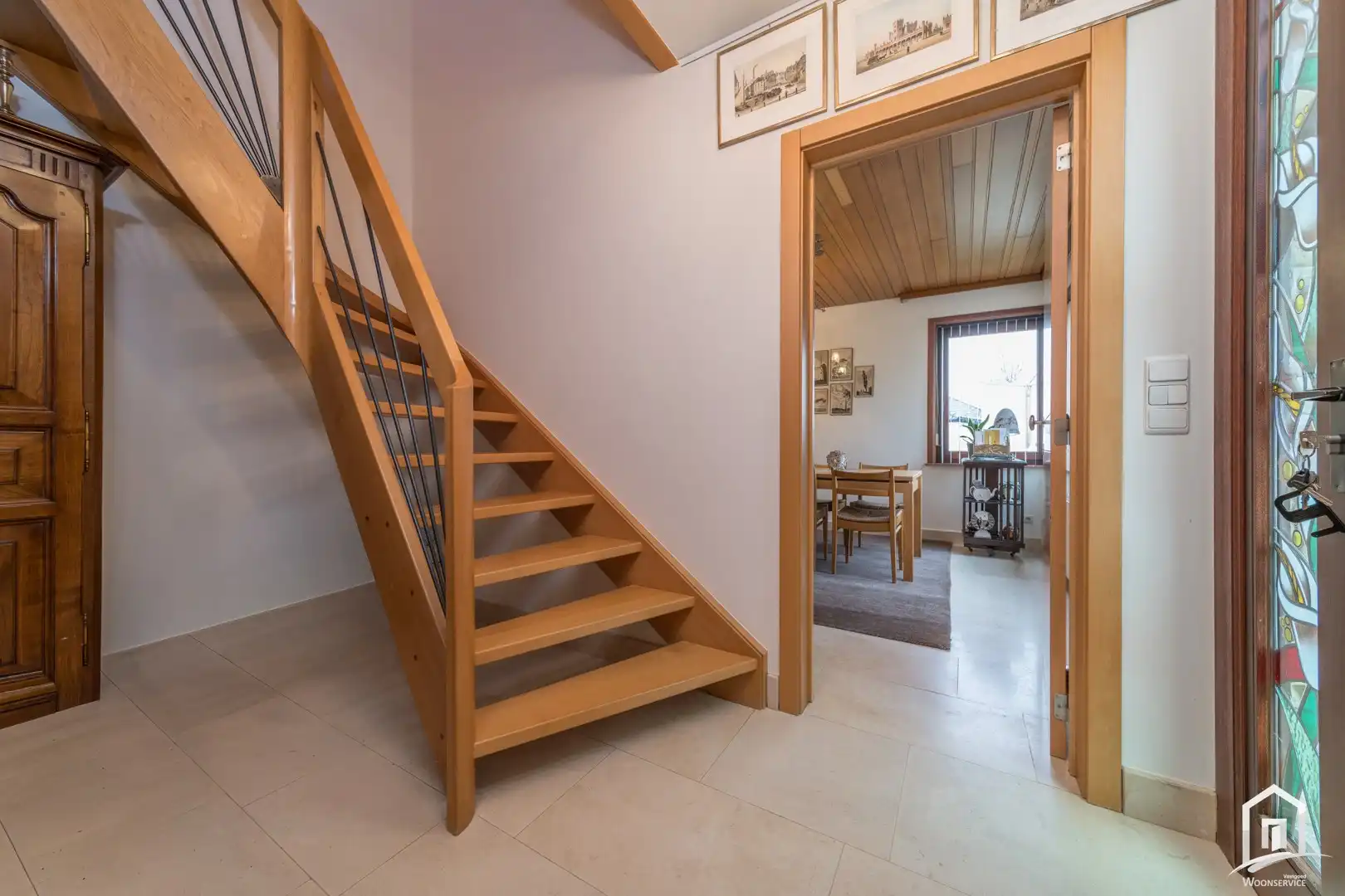 Zeer degelijke, ruime en gezellige viergevelwoning foto 6