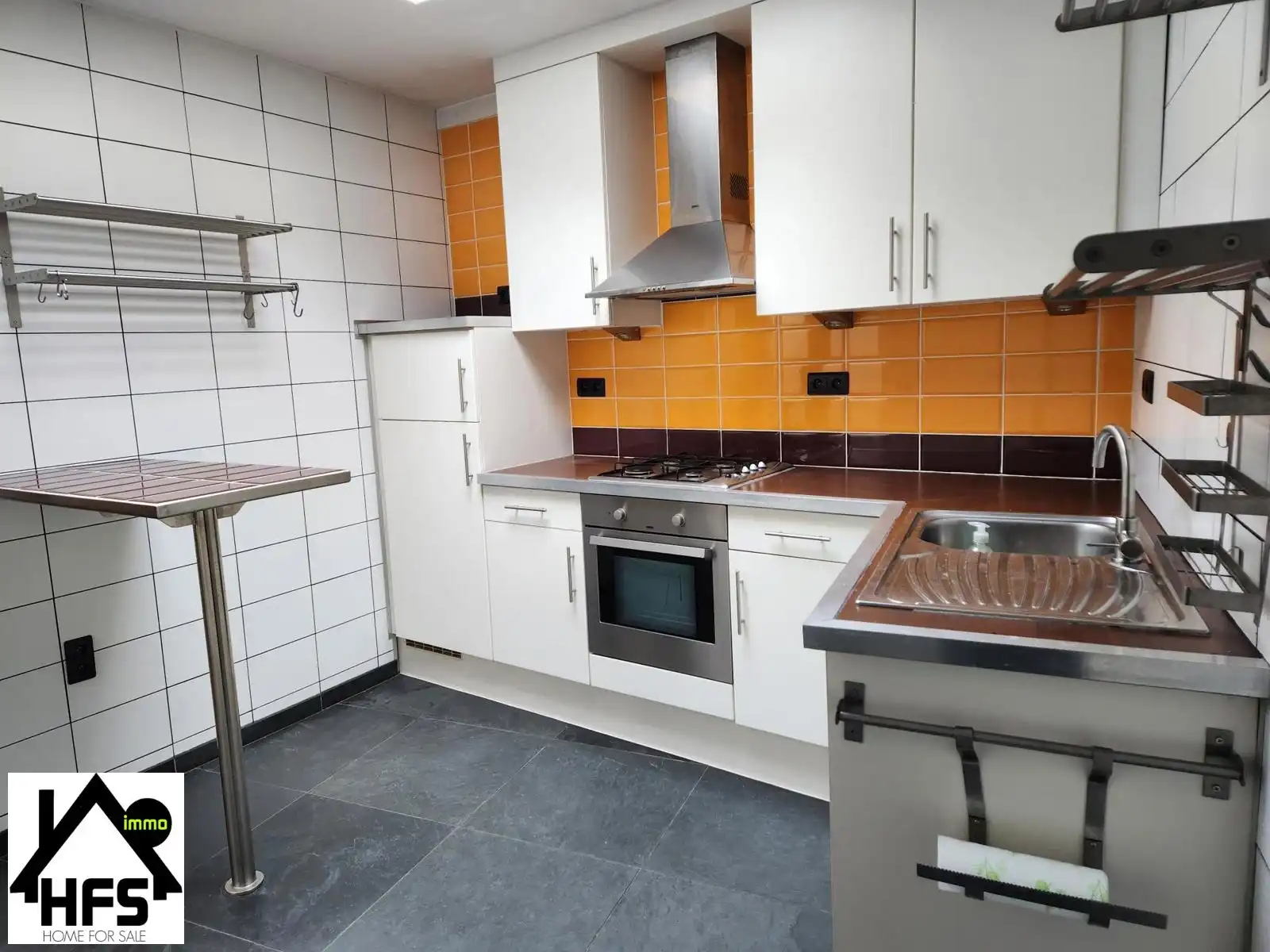 Toffe instapklare woning in hartje Mechelen met terras foto 6