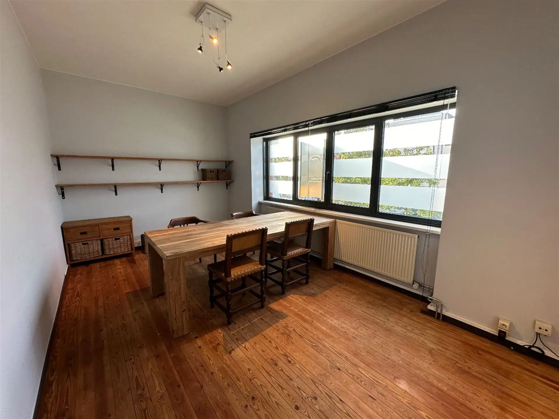 Ruim kantoor met een oppervlakte van 160 m² op een TOP ligging te Lier. foto 12