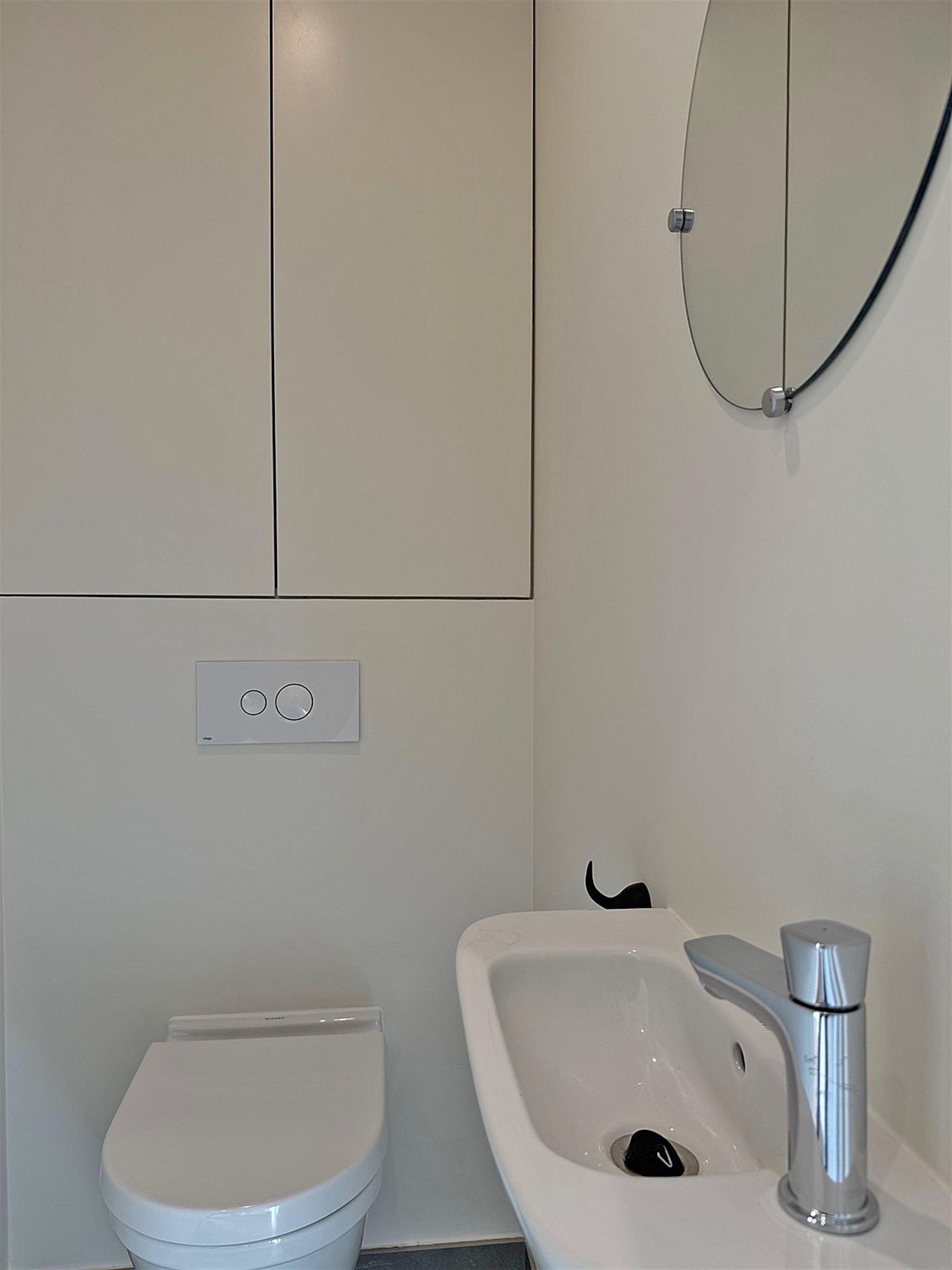 INSTAPKLAAR gelijkvloers APPARTEMENT met 1 slaapkamer, garage, buitenstaanplaats en terras foto 14