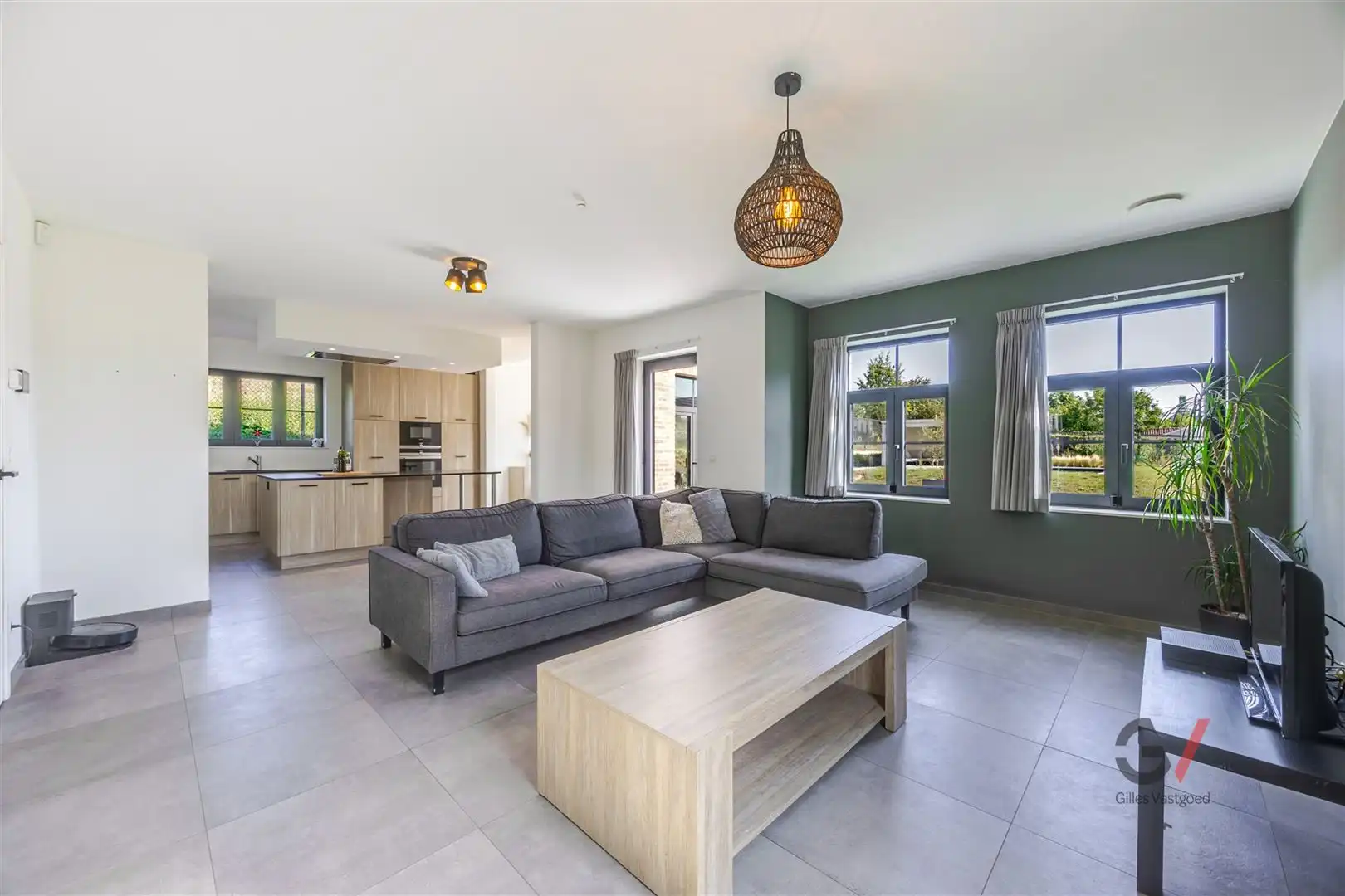 Villa midden in het groene Lubbeek foto 2