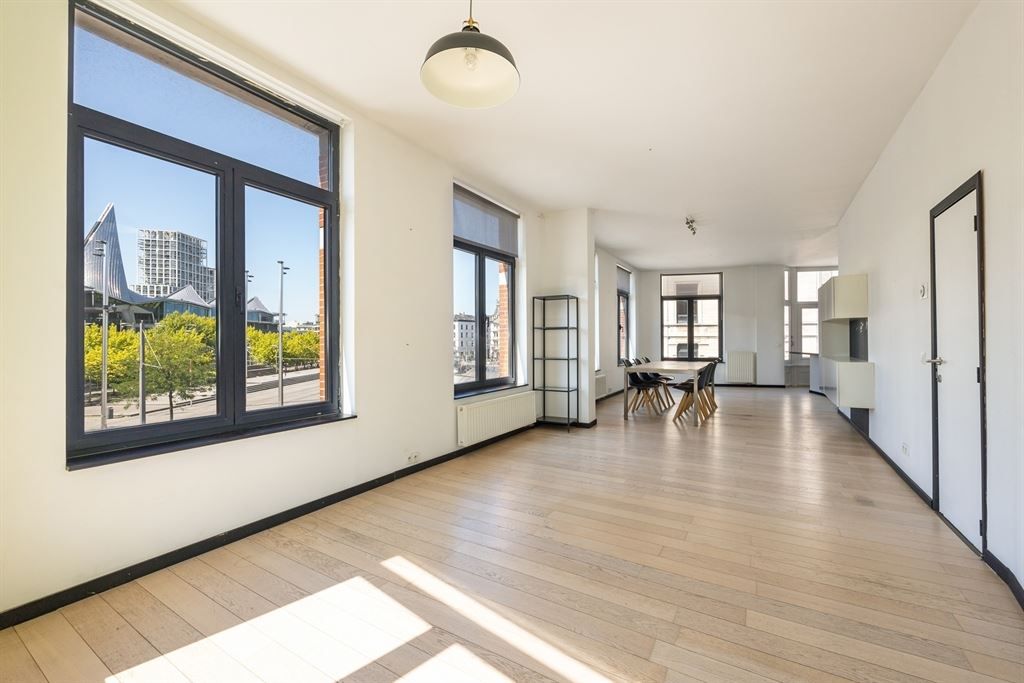 Karaktervol appartement op't Zuid foto 2