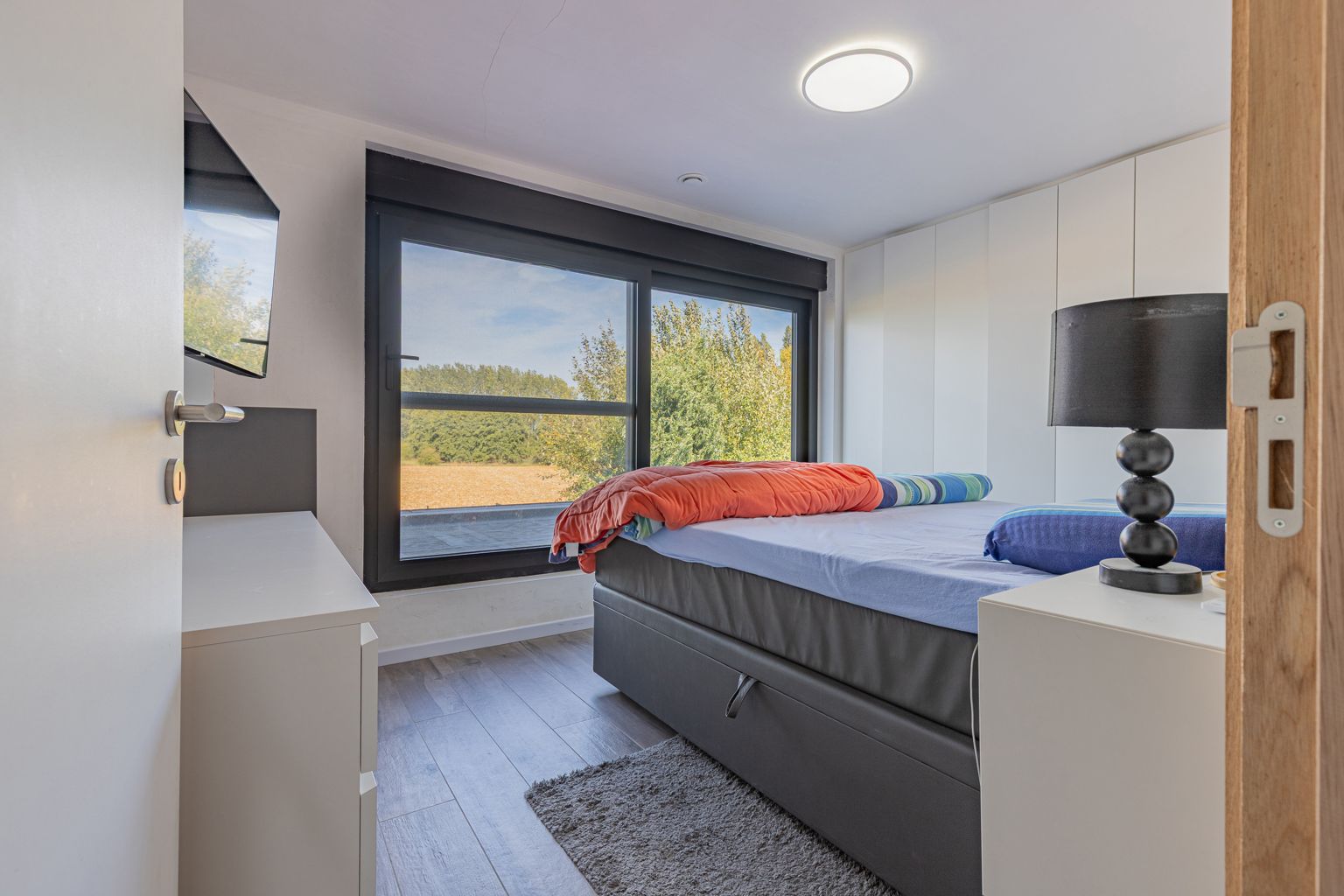 Prachtige nieuwe woning 5 slpk, zonnepanelen én thuisbatterij foto 14
