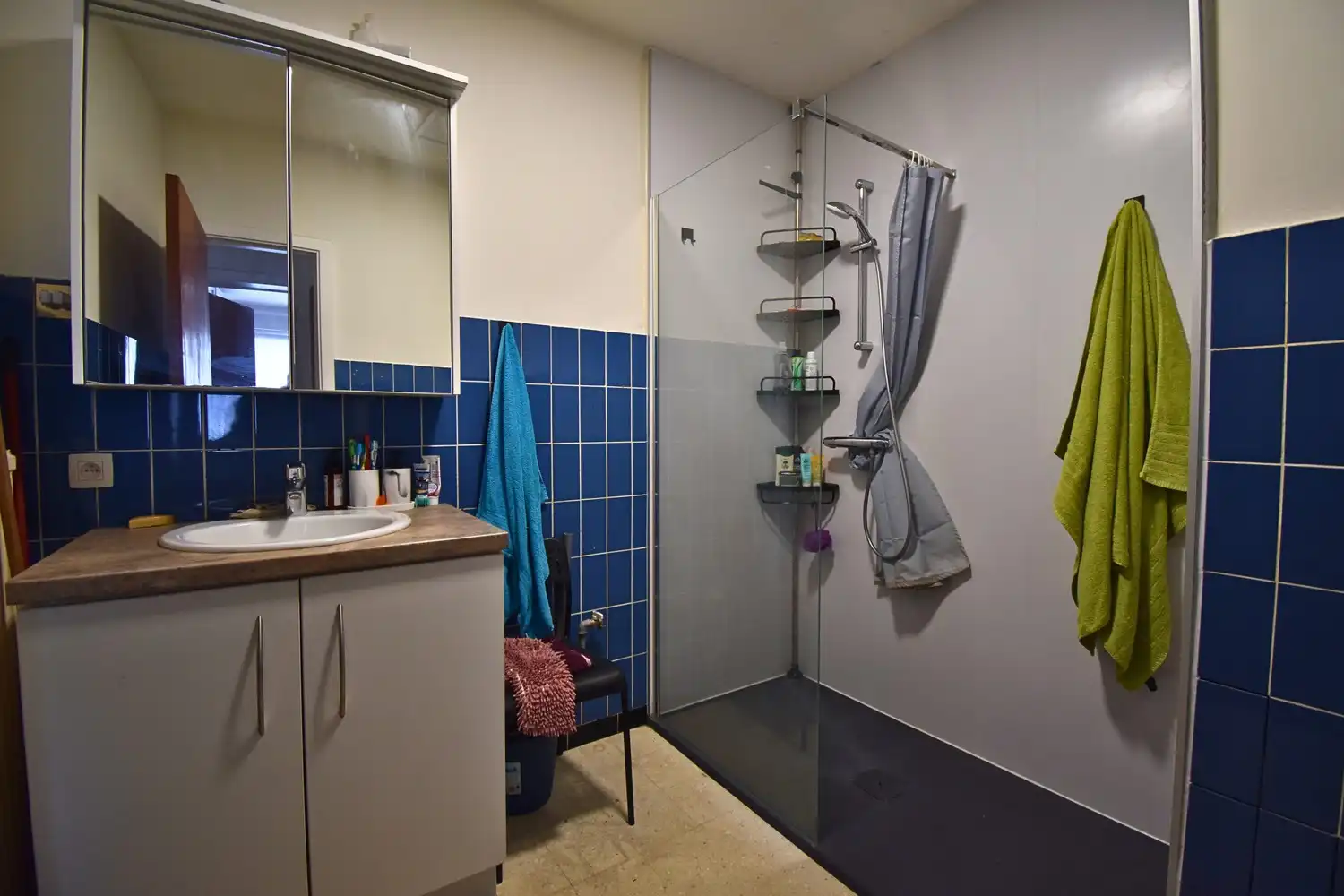 Gelijkvloers appartement met 2 slaapkamers en garage foto 8