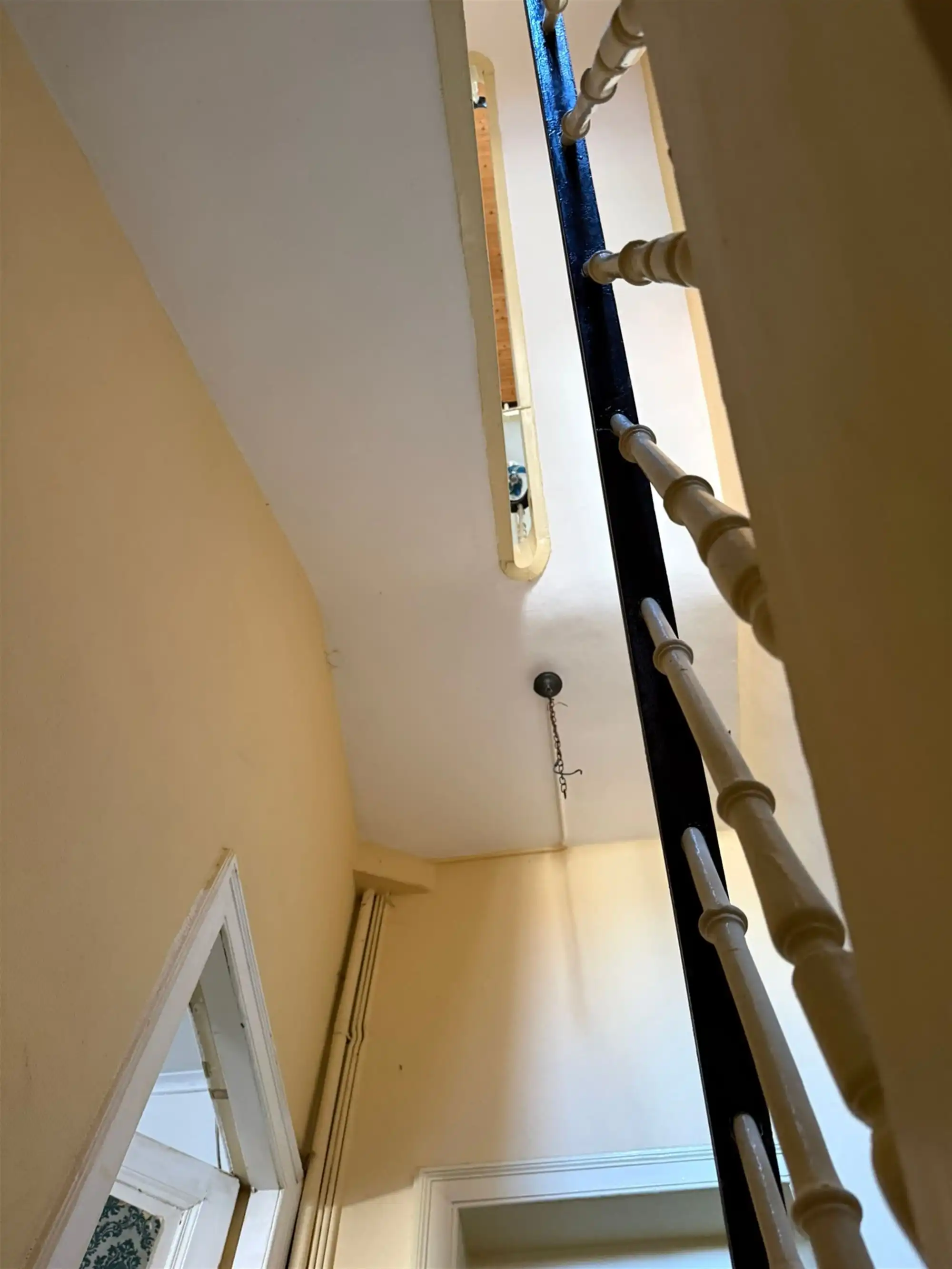 Geacht vergund opbrengsteigendom met stadstuin foto 14