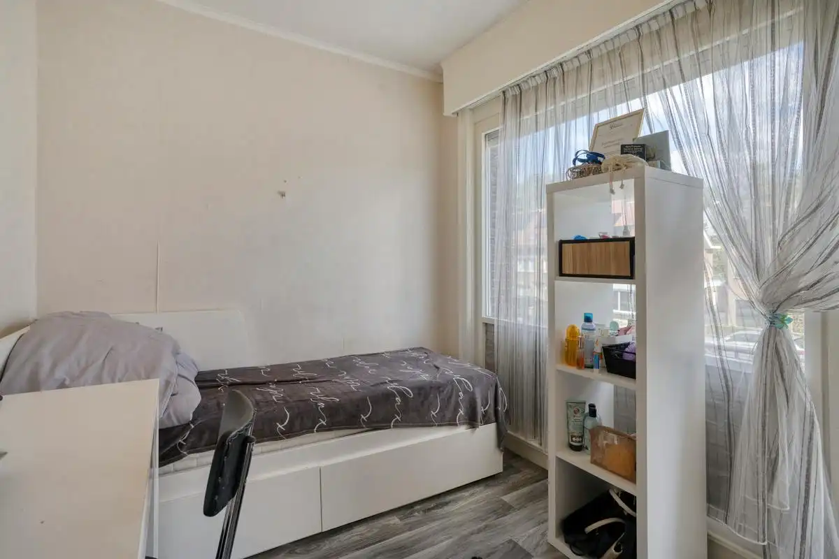Huis met 3 slaapkamers in de Sint-Elisabethwijk te Kortrijk foto 21