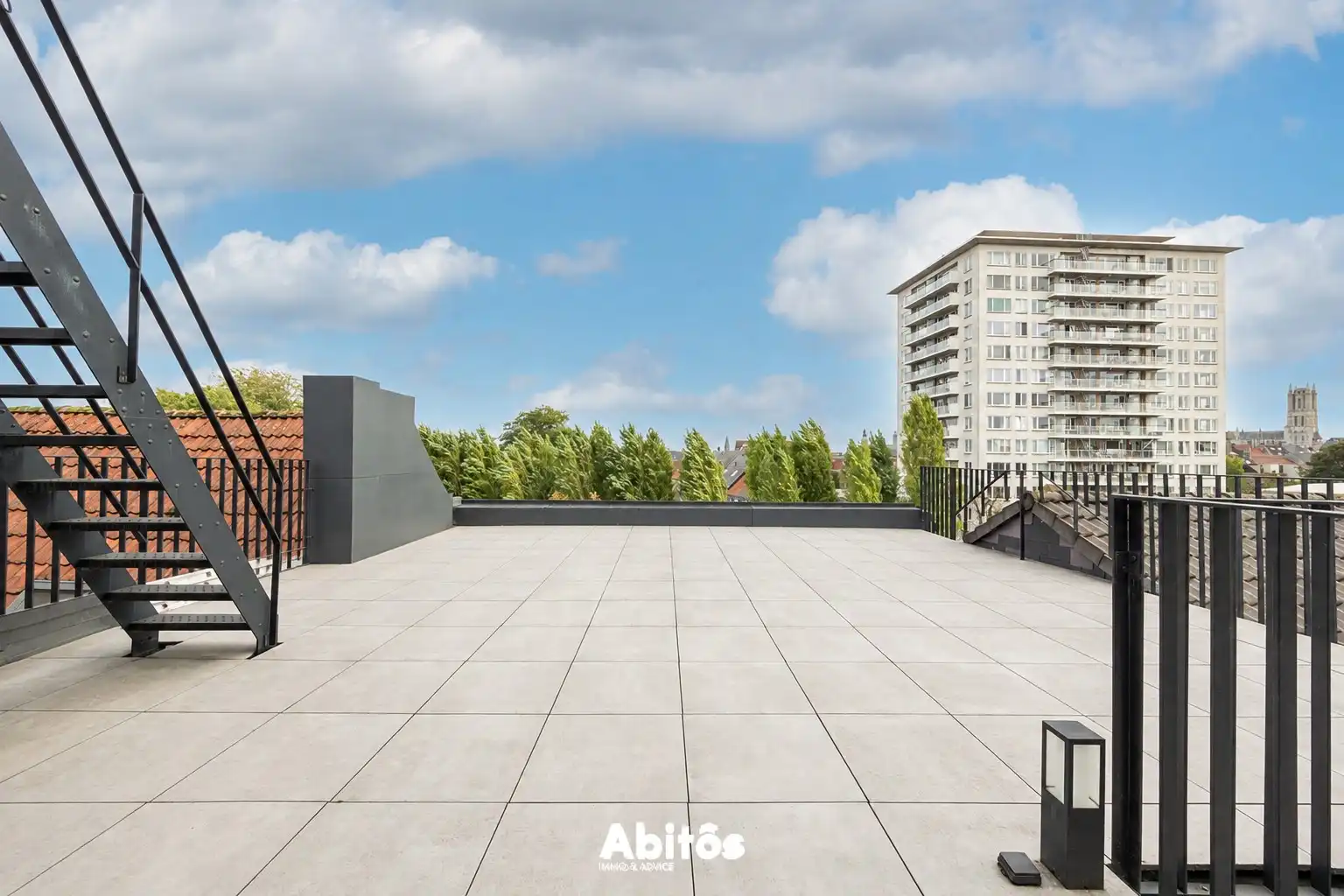 Luxueus gemeubeld penthouse met zicht op de Leie en de Gentse torens foto 5