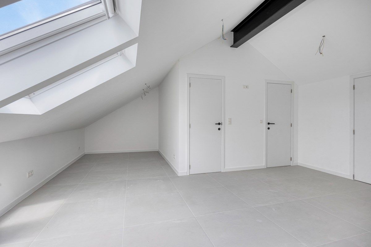 Energiezuinige, afgewerkte nieuwbouwwoning voorzien van alle comfort foto 12