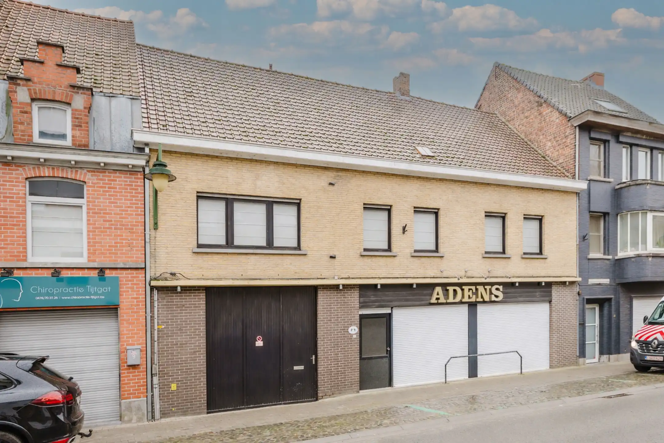 Woning met commerciële ruimte op top ligging in Deerlijk foto 2