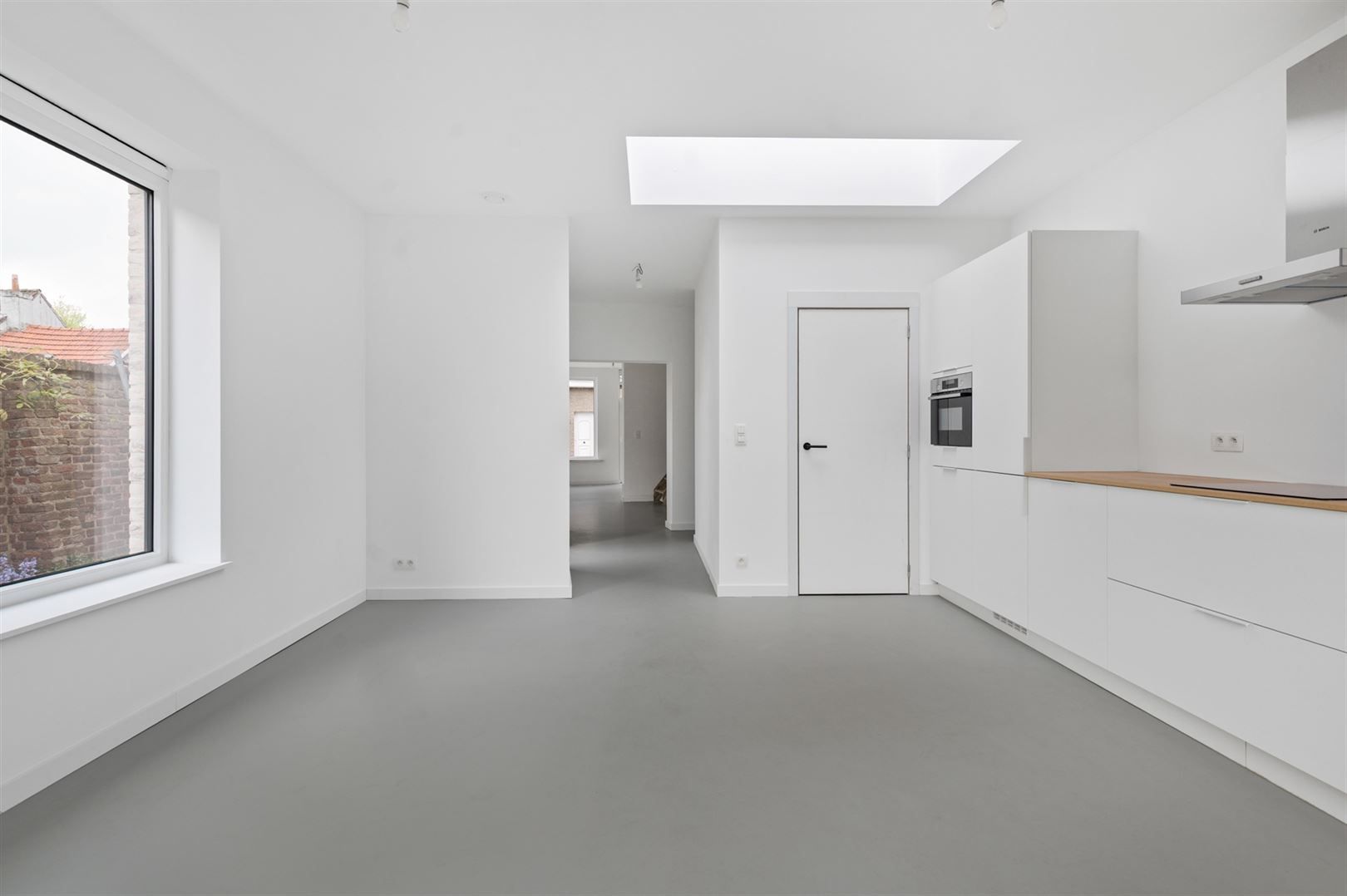 Energiezuinig gerenoveerde halfopen woning aan dorpsrand Kapellen. foto 6