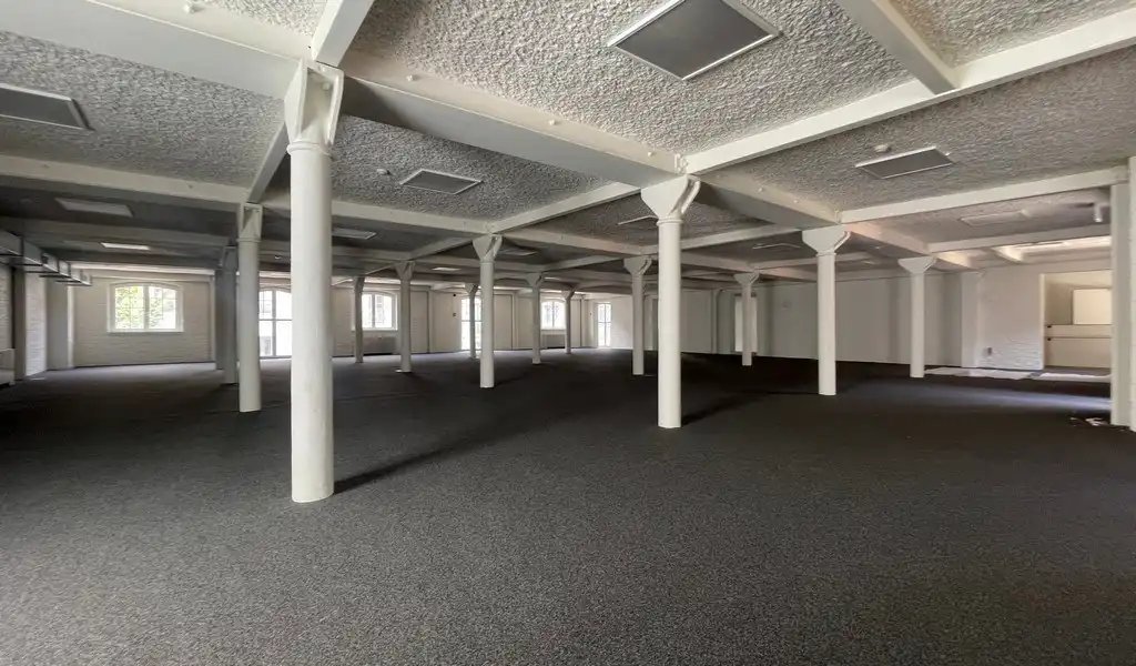 Loftkantoren te huur vlakbij het Eilandje foto 8