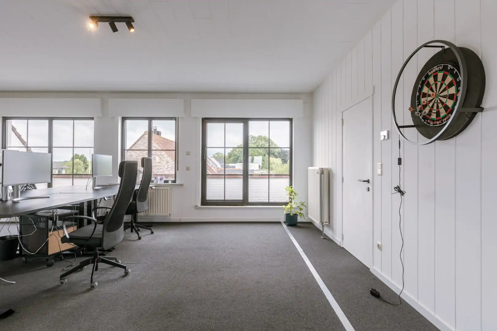 Commercieel gelegen kantoorgebouw  foto 22