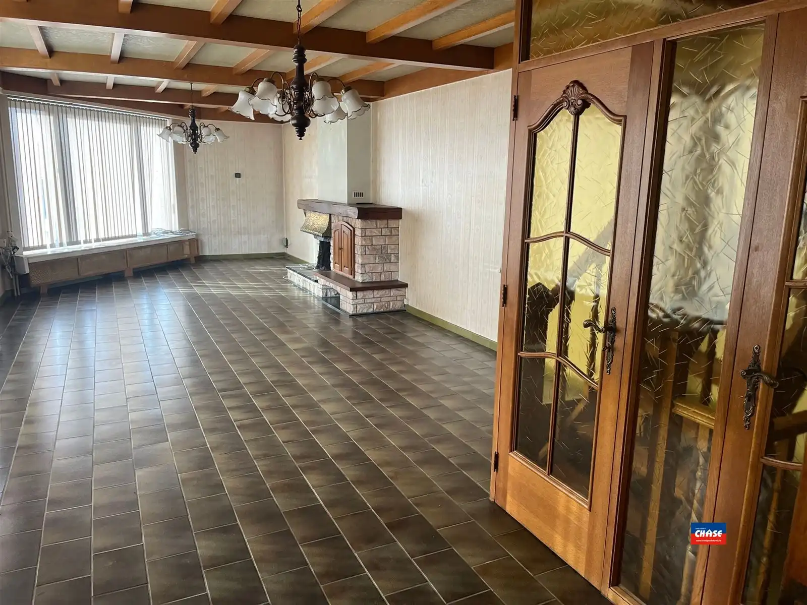 Te renoveren handelshuis op hoekligging foto 6