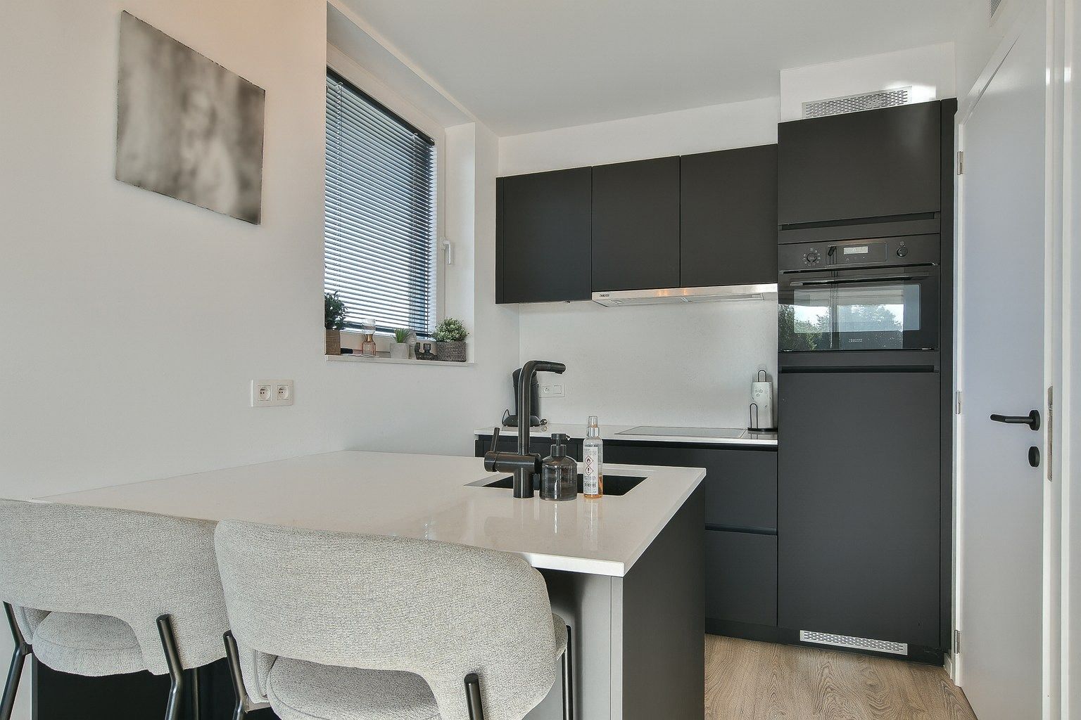 Unieke loft gelegen in een oude graanmolen in Wielsbeke foto 8