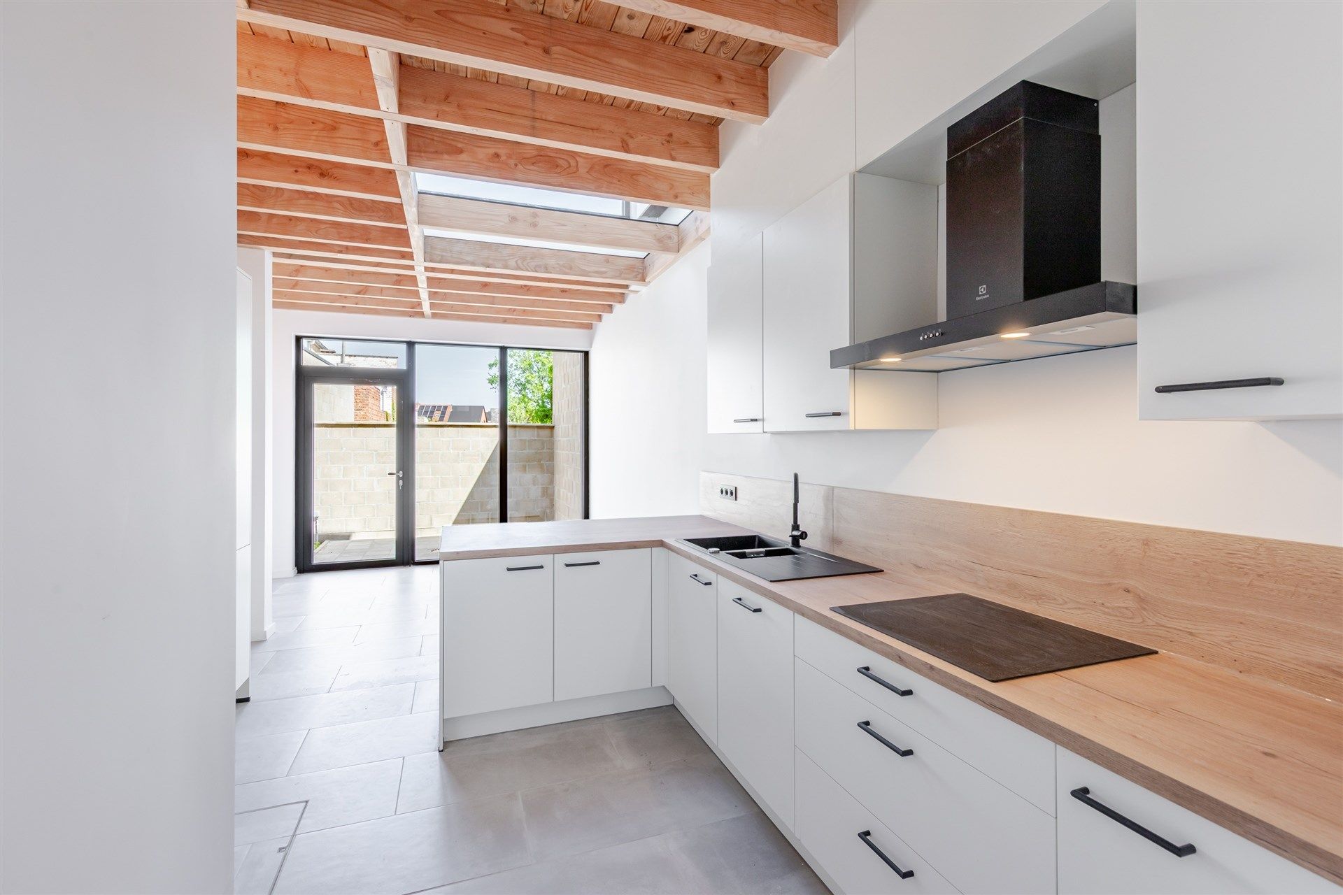Unieke nieuwbouwwoning op gunstige ligging foto 2