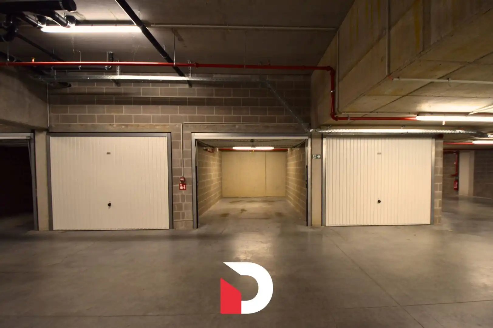 Prachtig zeer recent appartement met 2 slaapkamers, garagebox foto 12