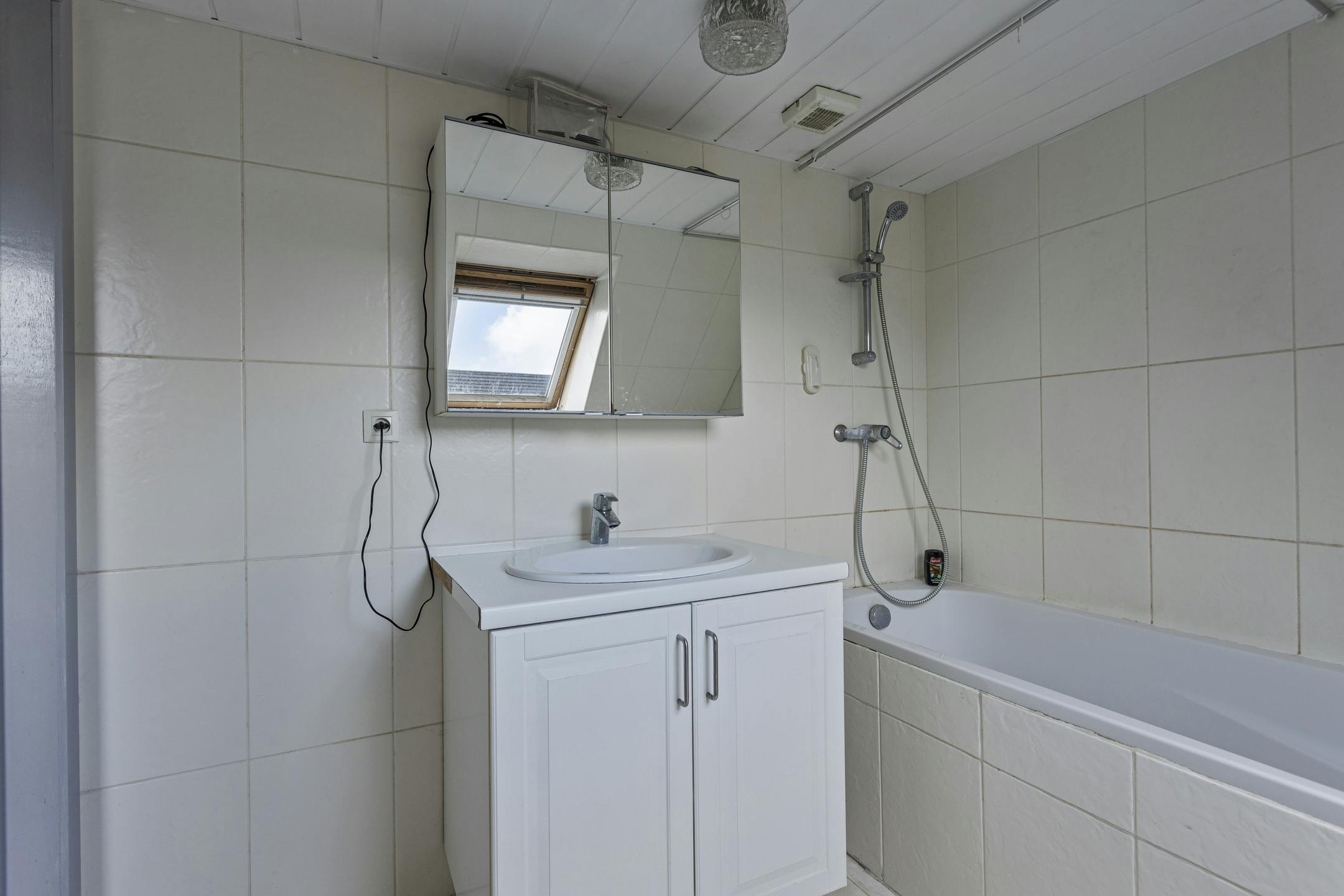 Duplexappartement aan de dorpskern van Kortessem foto 9