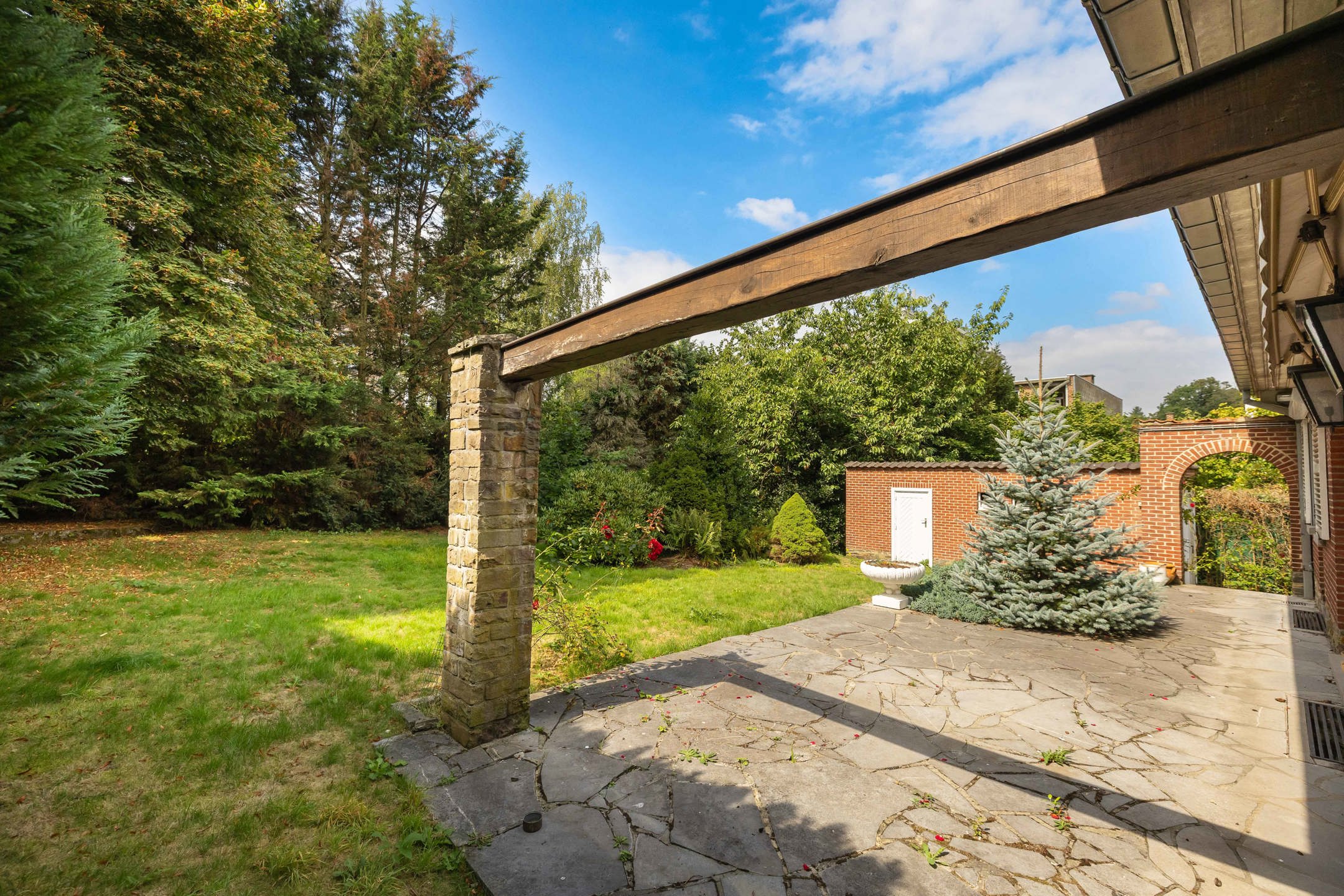 Villa met 4 slaapkamers in Ukkel foto 5