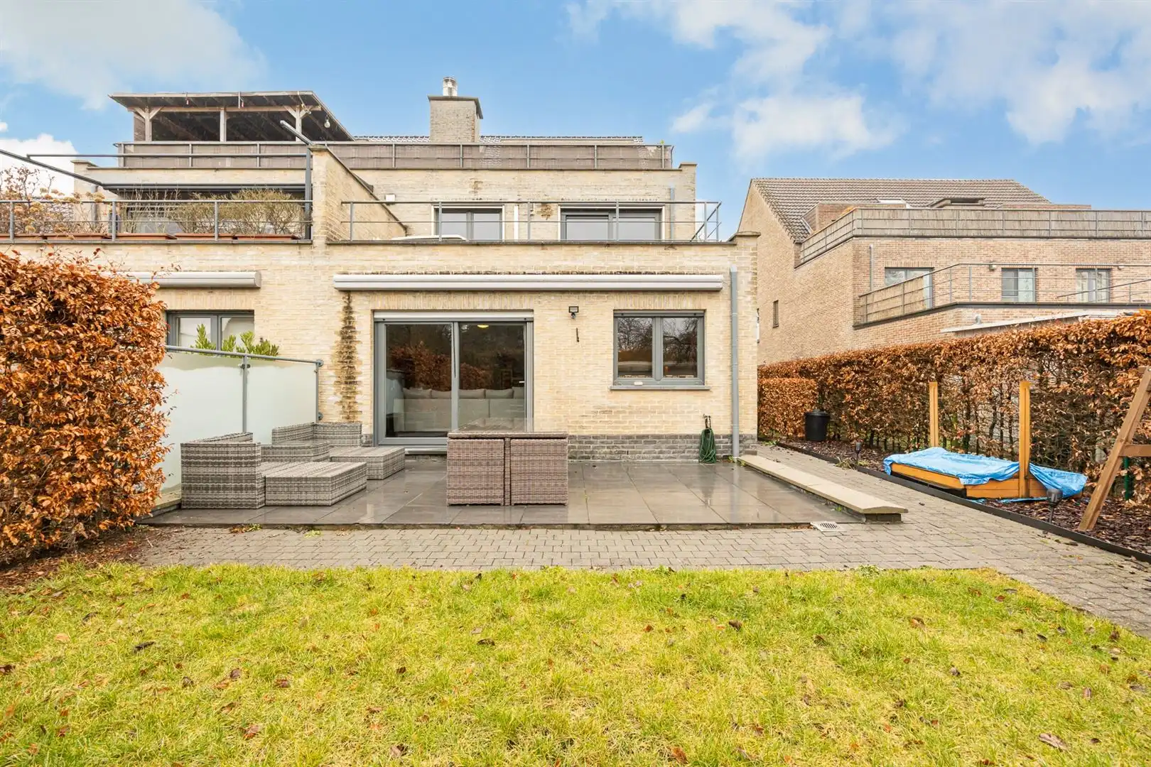 Ruim & licht appartement met zuidwest tuin. foto 25